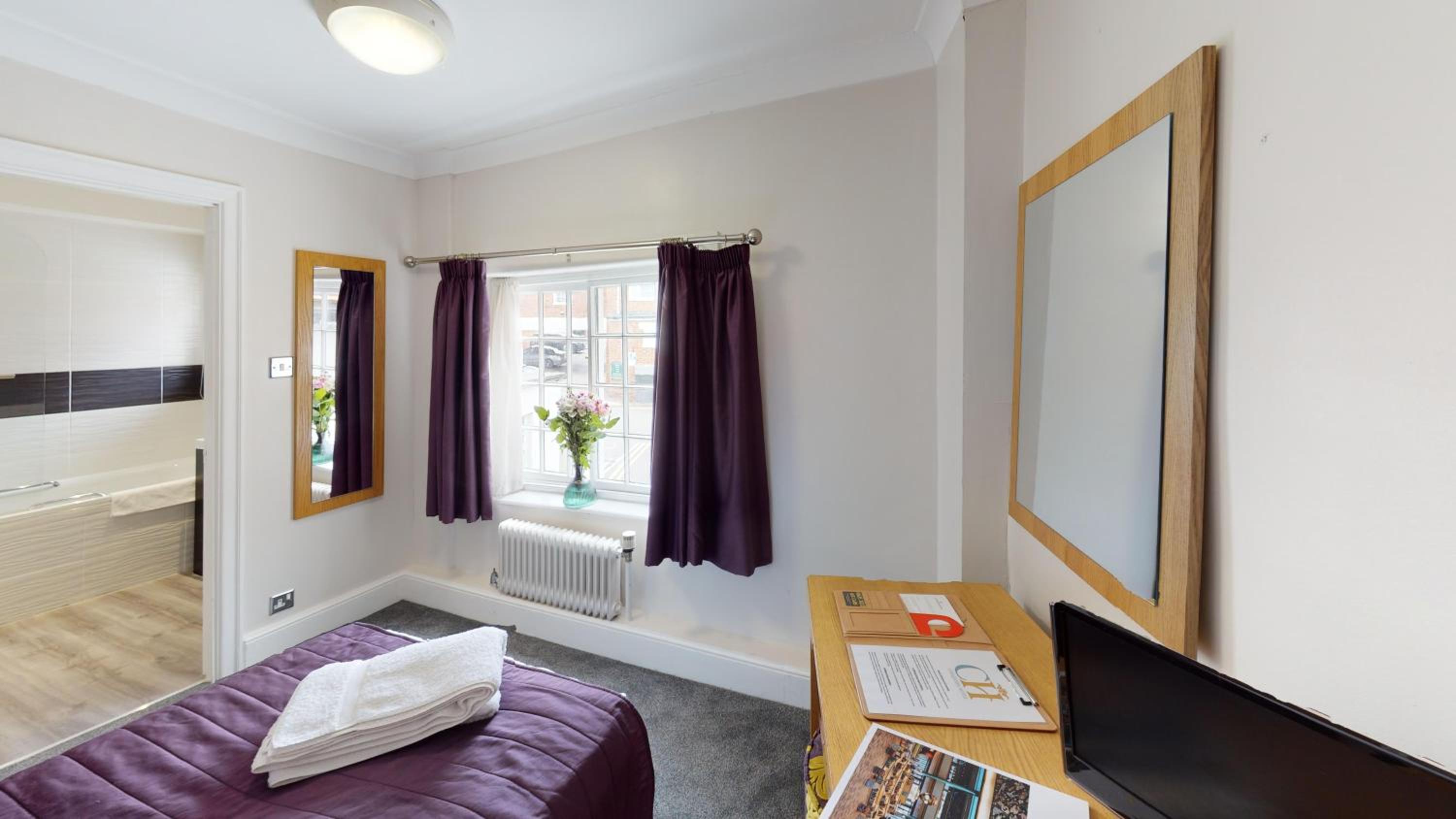 Single Room photo 2
