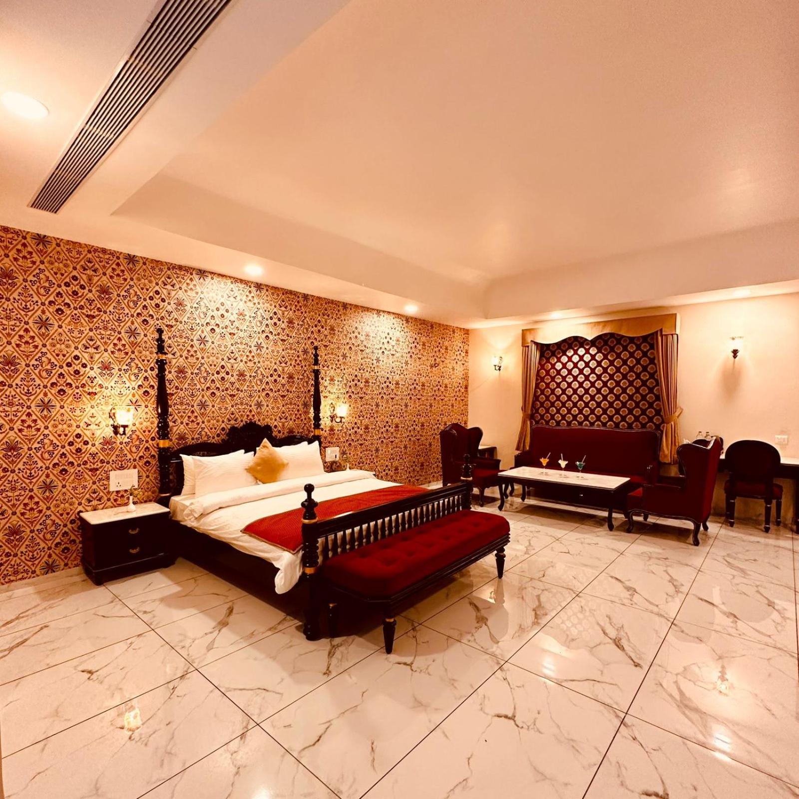 King Suite photo 1