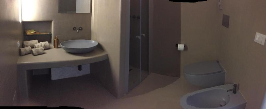 Deluxe Room - Photo 17