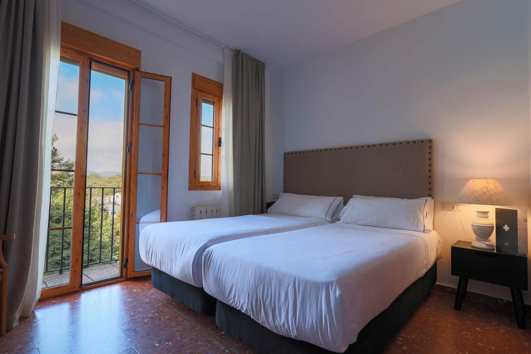 Double or Twin Room - Photo 1