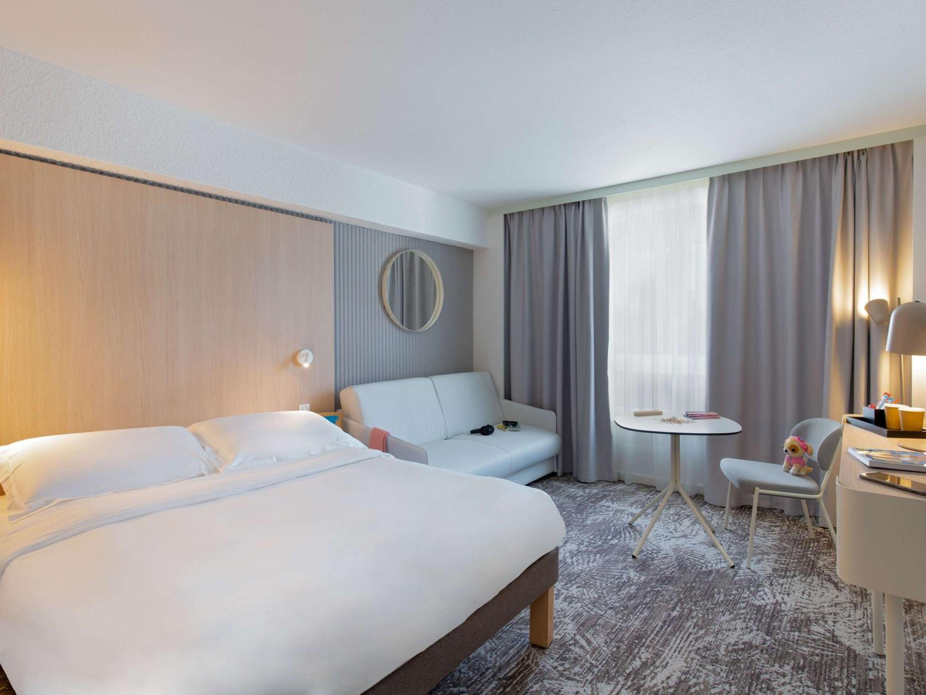 Family Room with One Double Bed and One Sofa (2 people)  photo 1