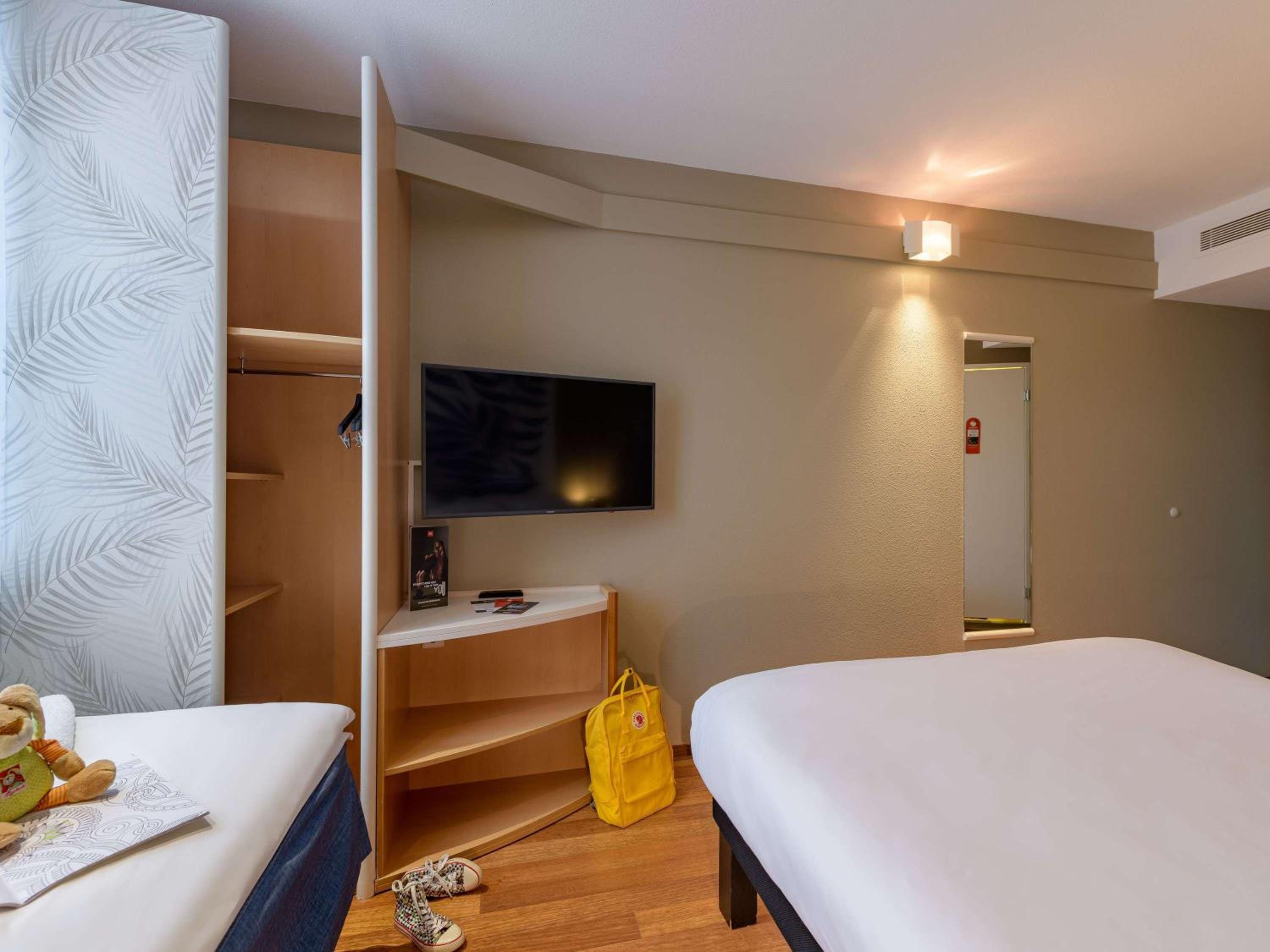 Standard Double Room - Photo 4