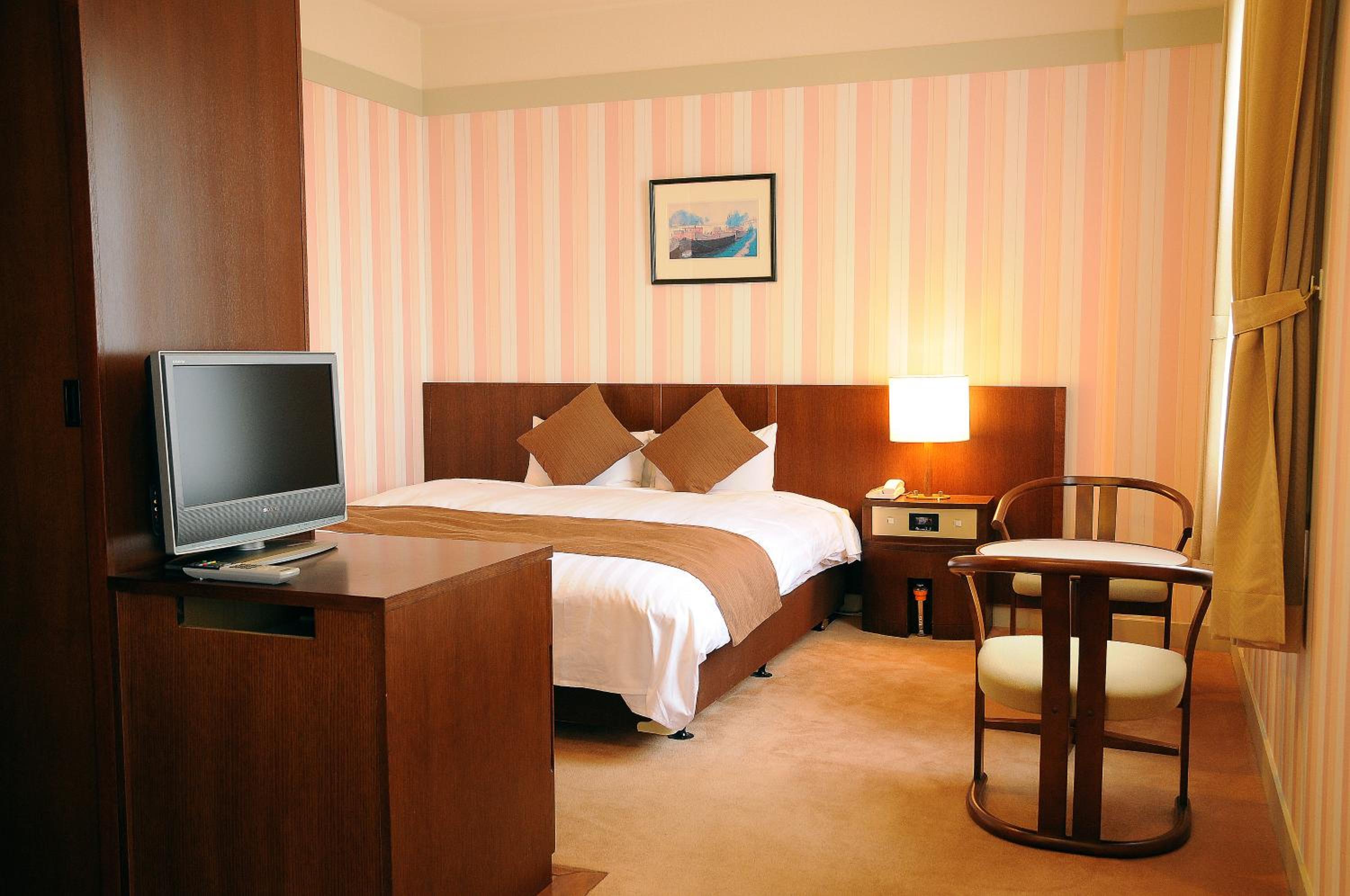 Double Room - Non-Smoking  photo 3