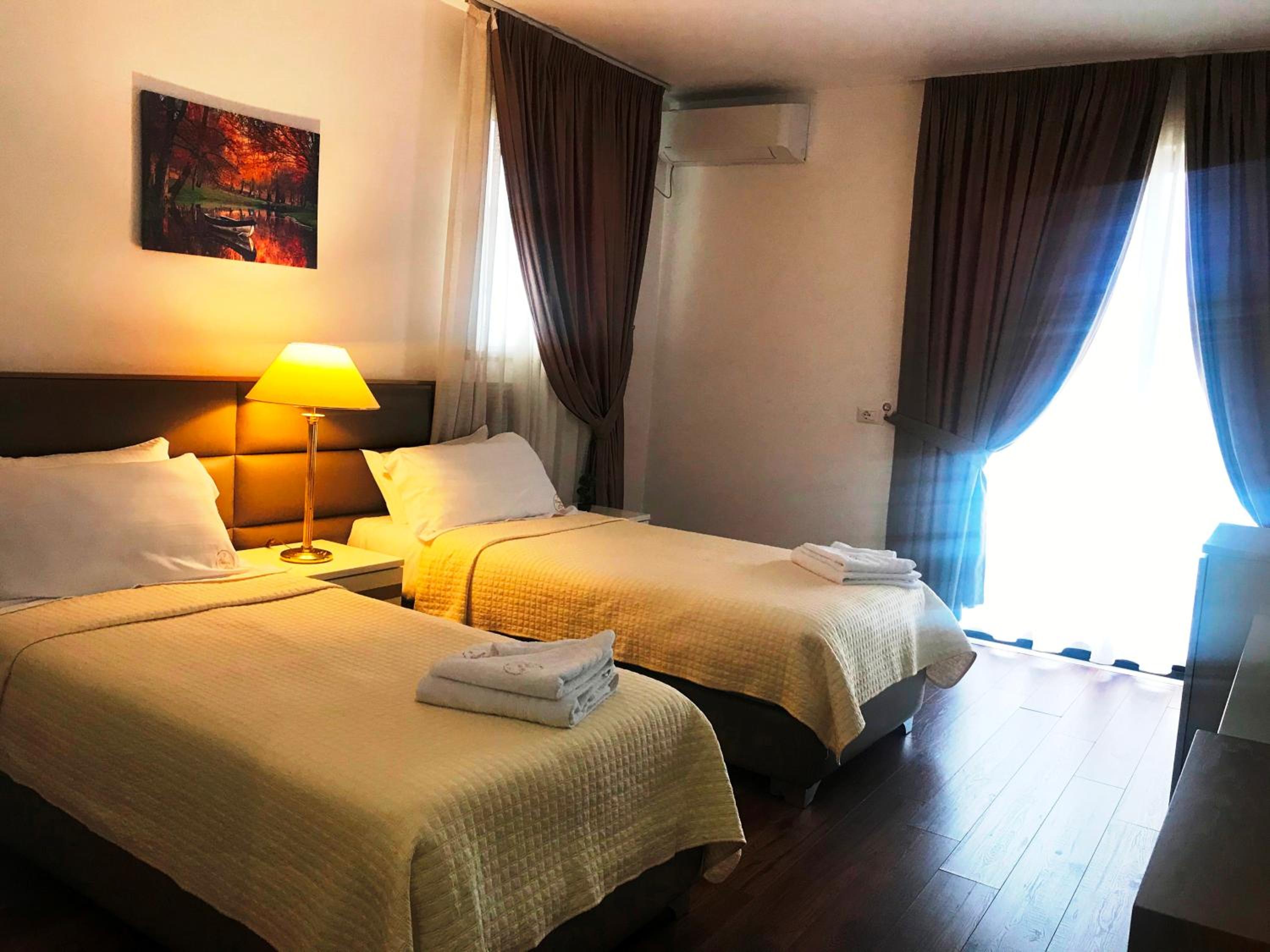 Twin Room with Pool View