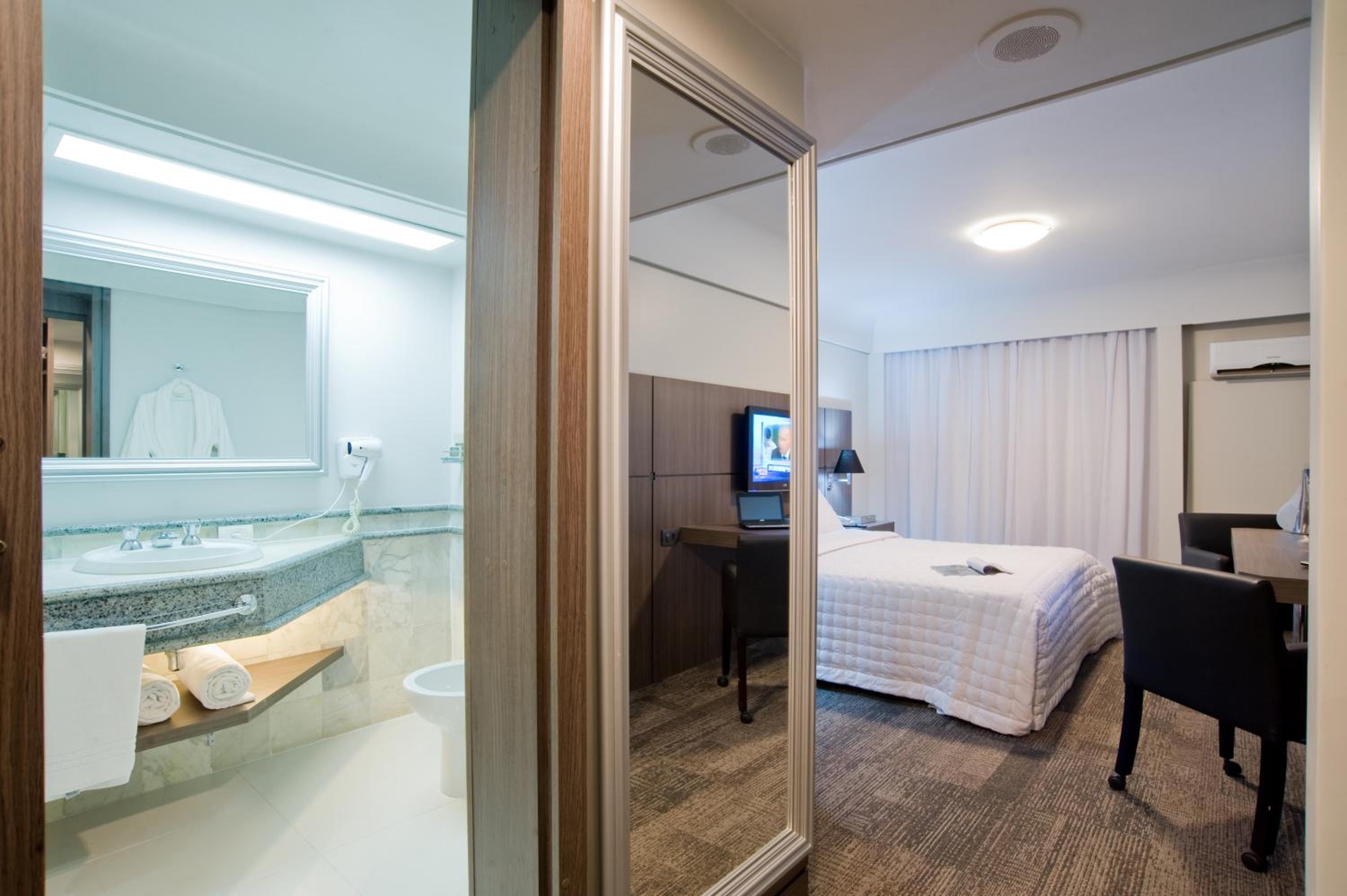 Luxury Double Room - Photo 6