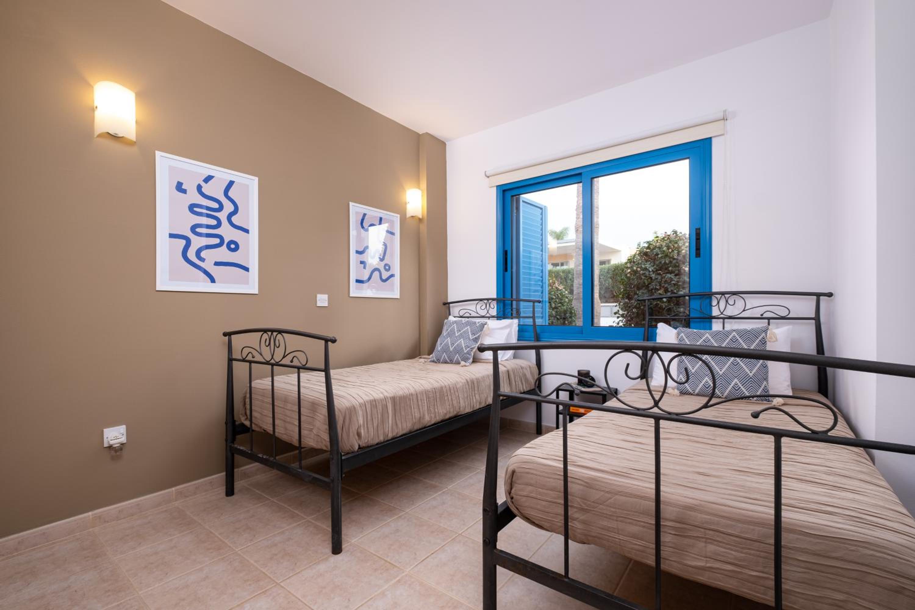 Two-Bedroom House photo 1