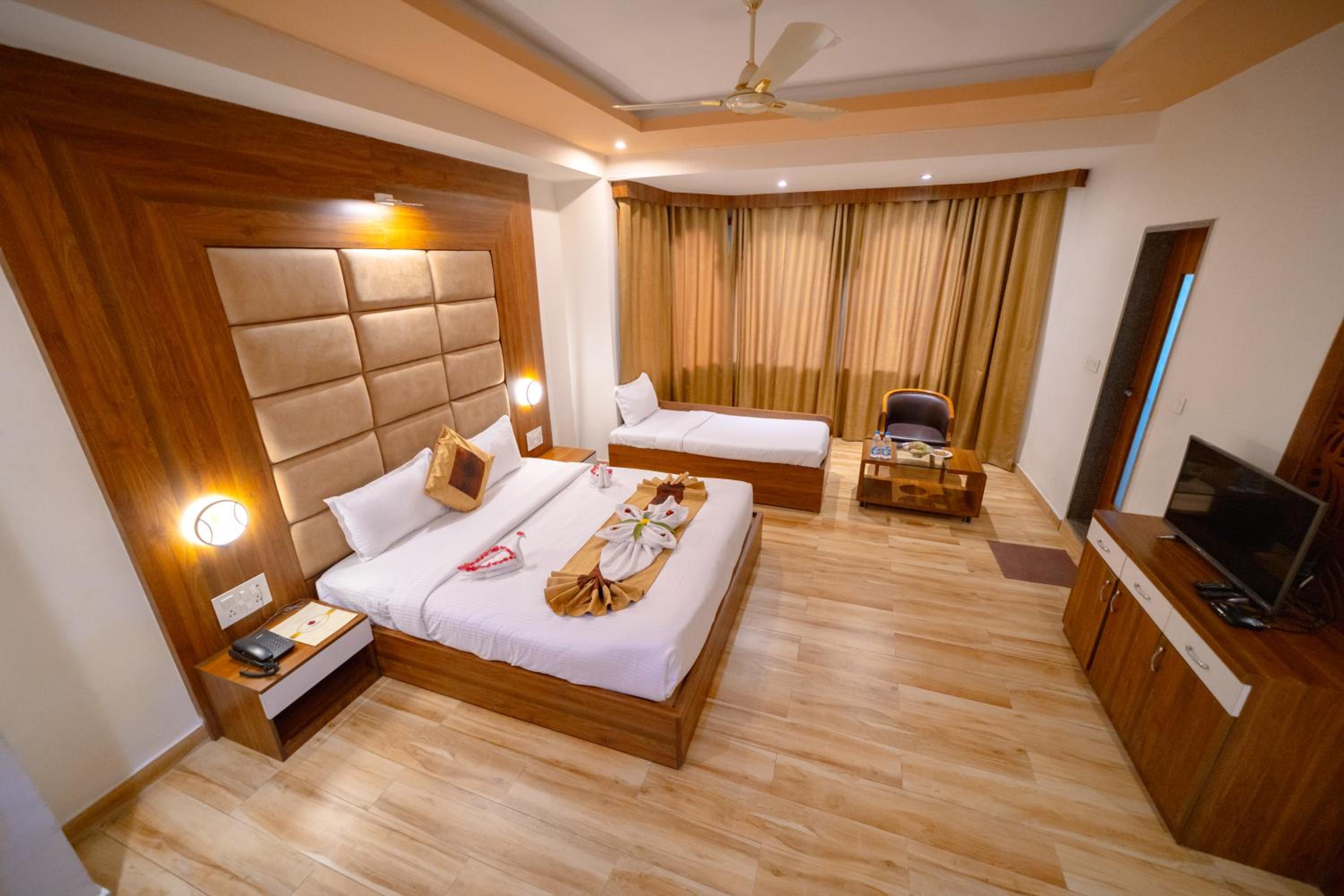 Deluxe Double Room - Photo 4