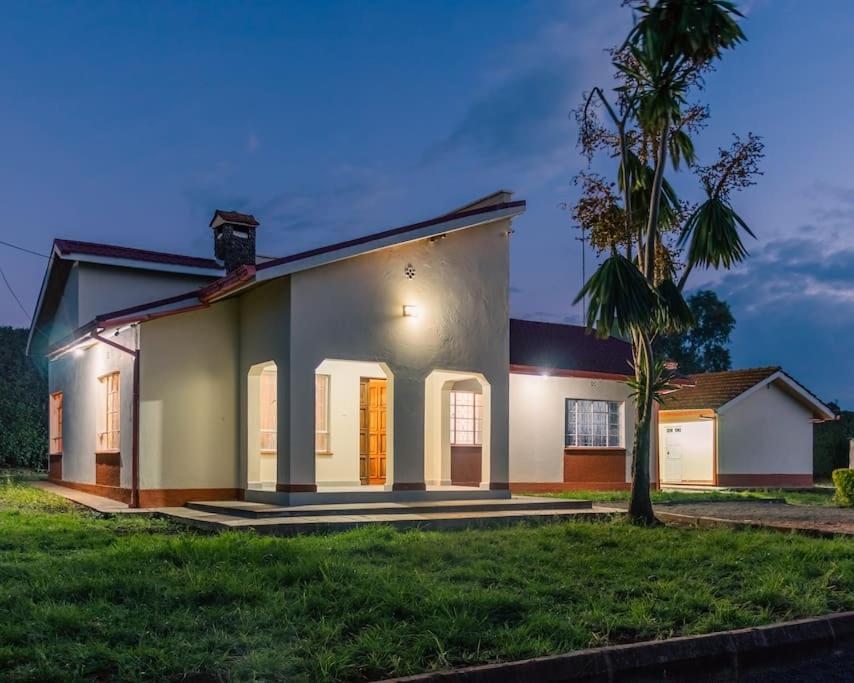 Three-Bedroom Villa photo 2