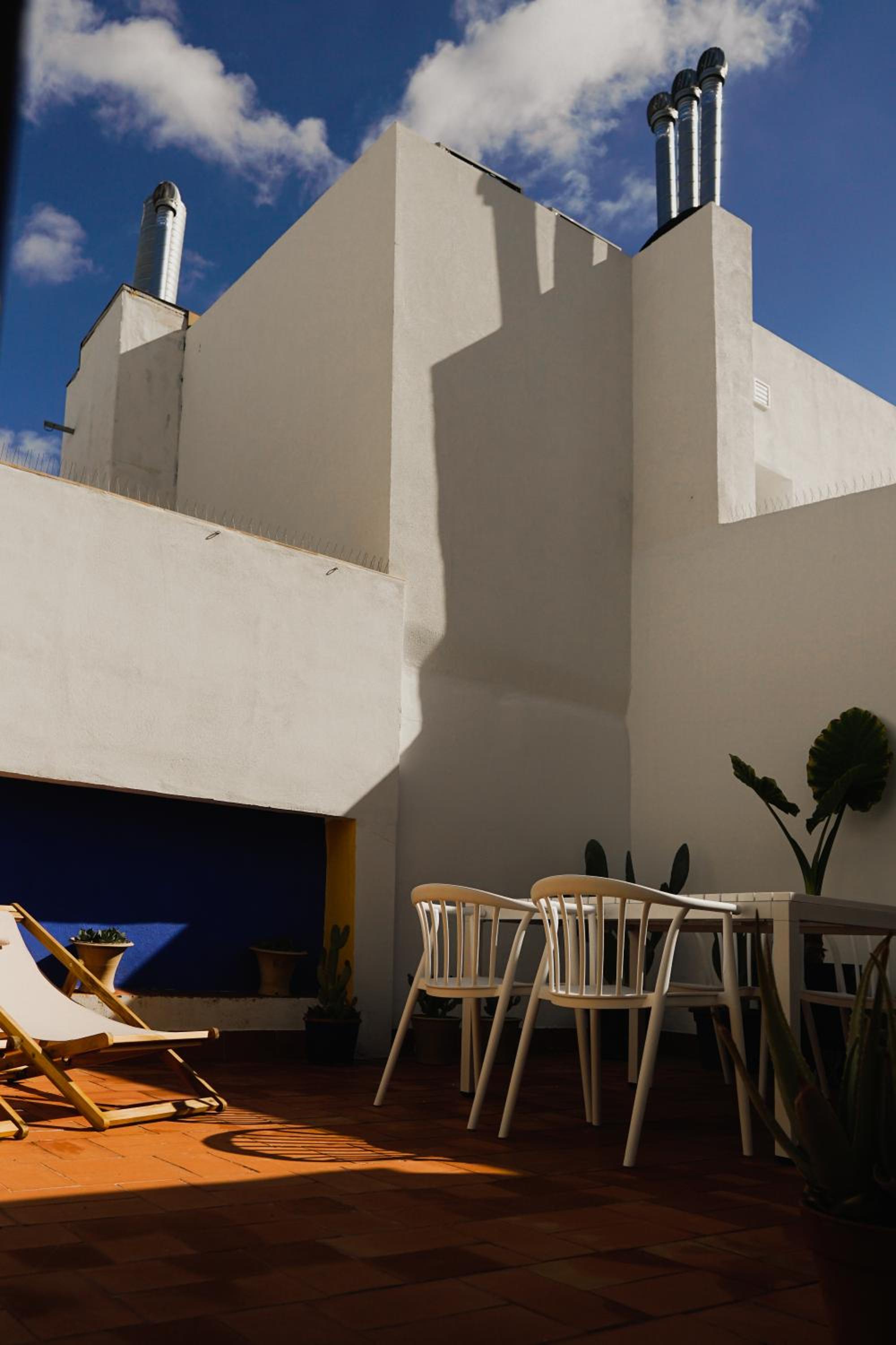 One-Bedroom Apartment - Photo 20