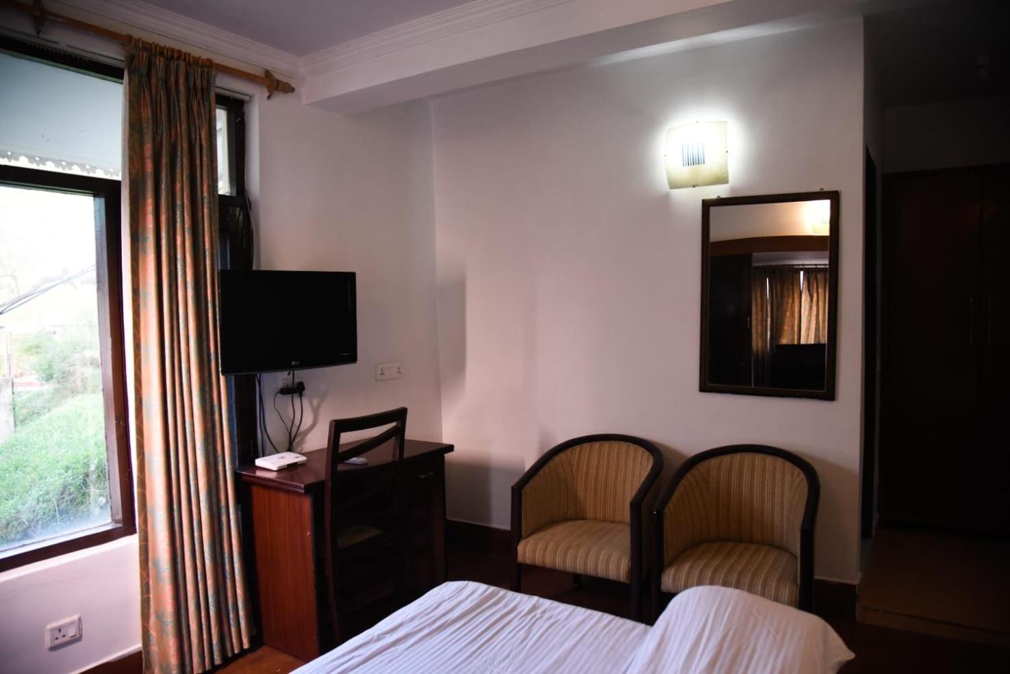 Super Deluxe Double Room photo 2