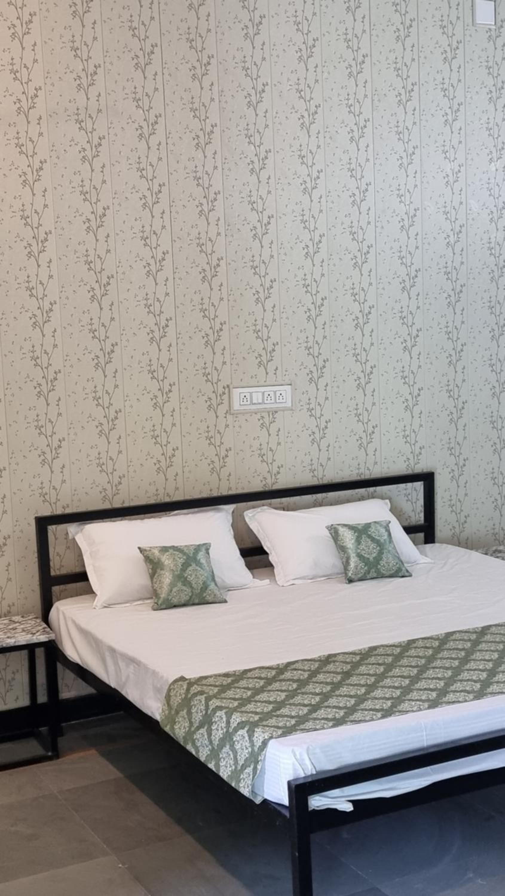 Deluxe Double Room photo 2