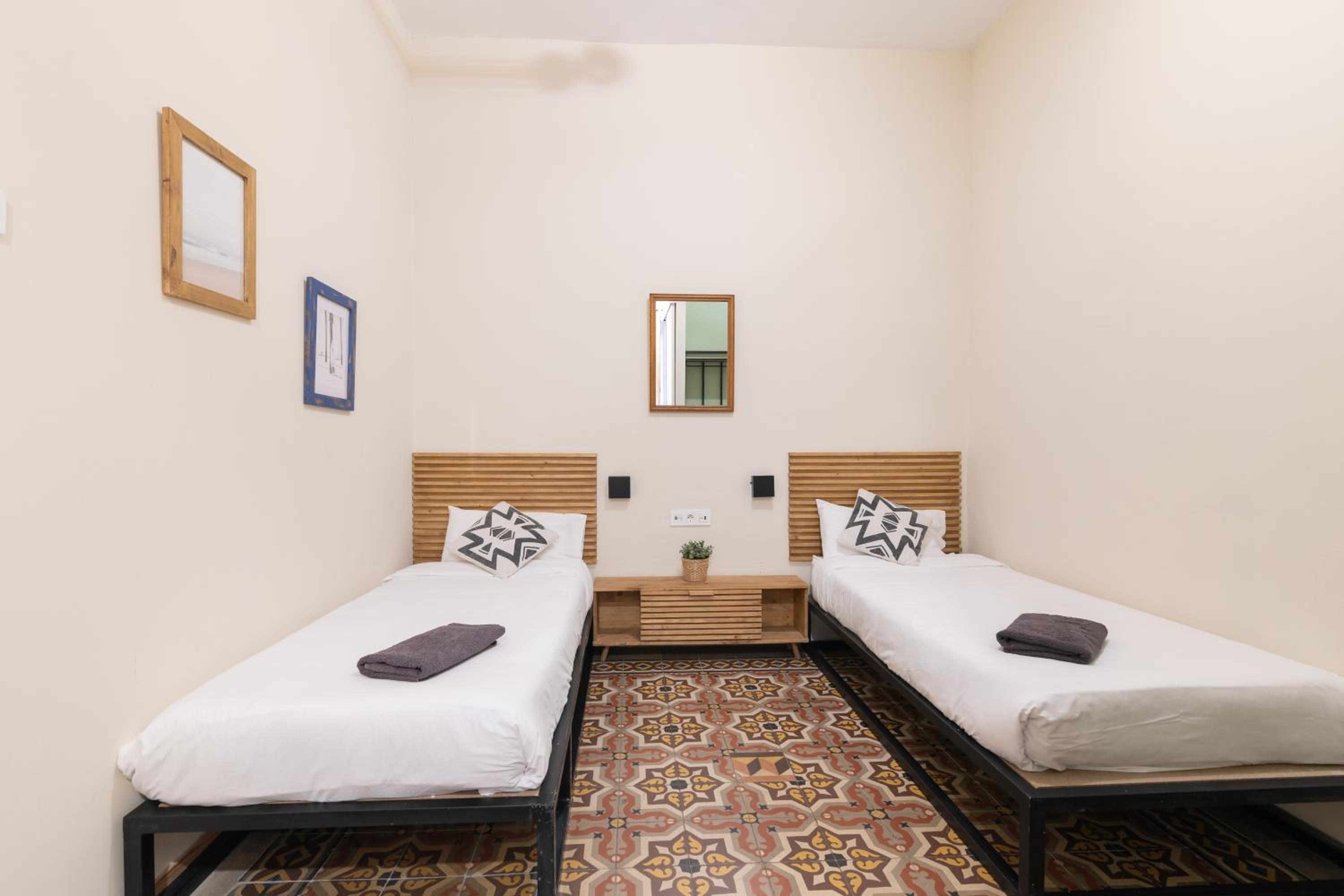Habitación Doble con Baño Privado