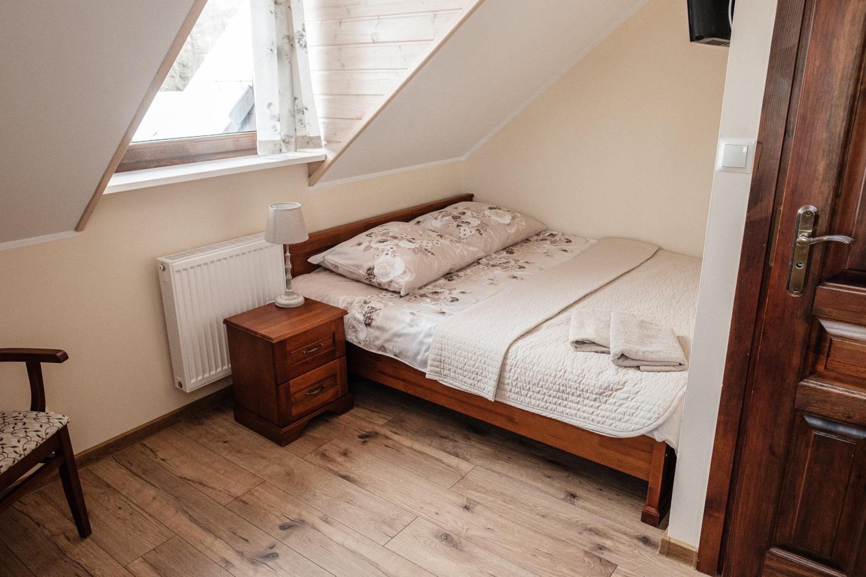 Small Double Room photo 1