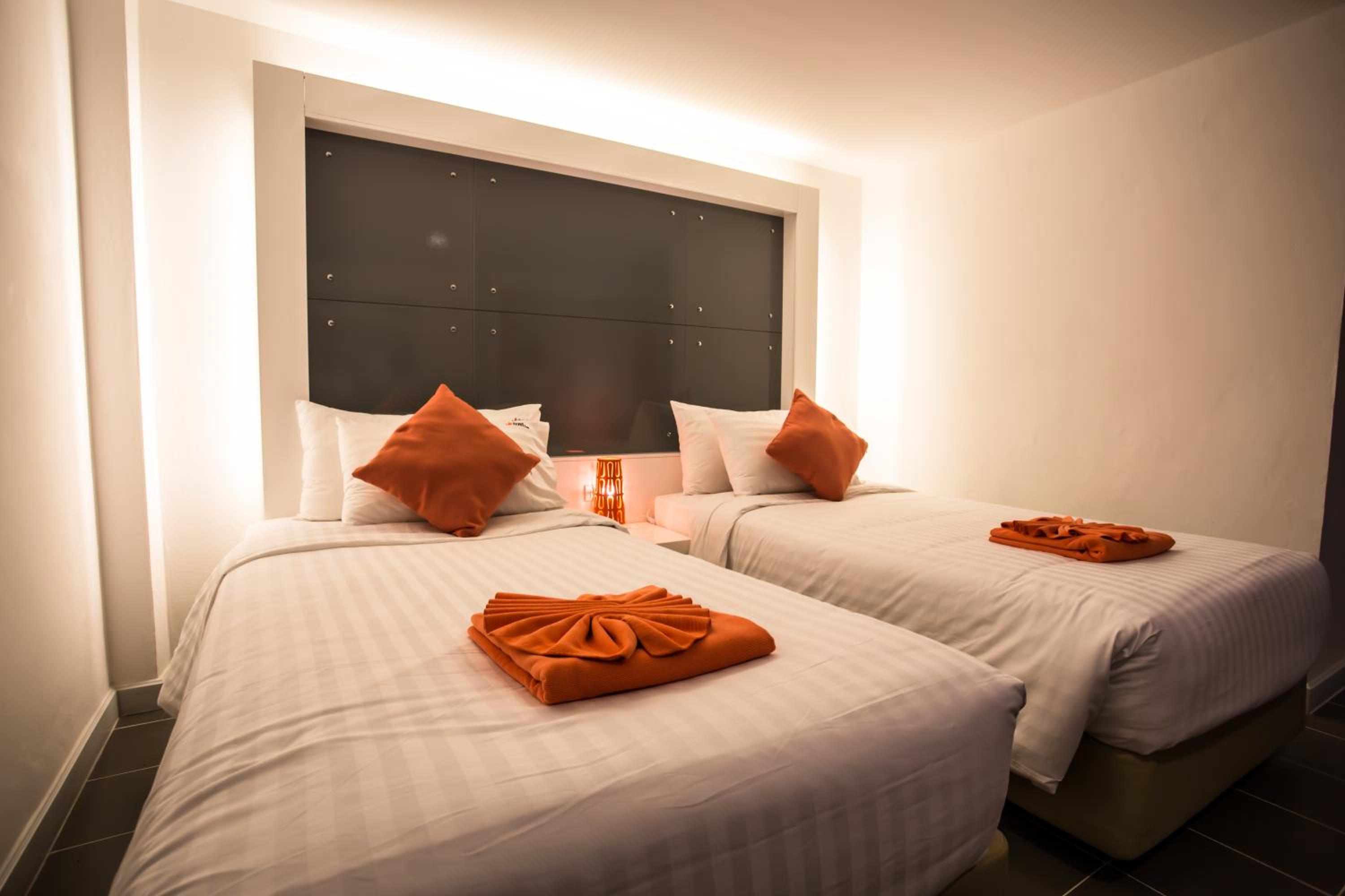 Superior Twin Room - Photo 7
