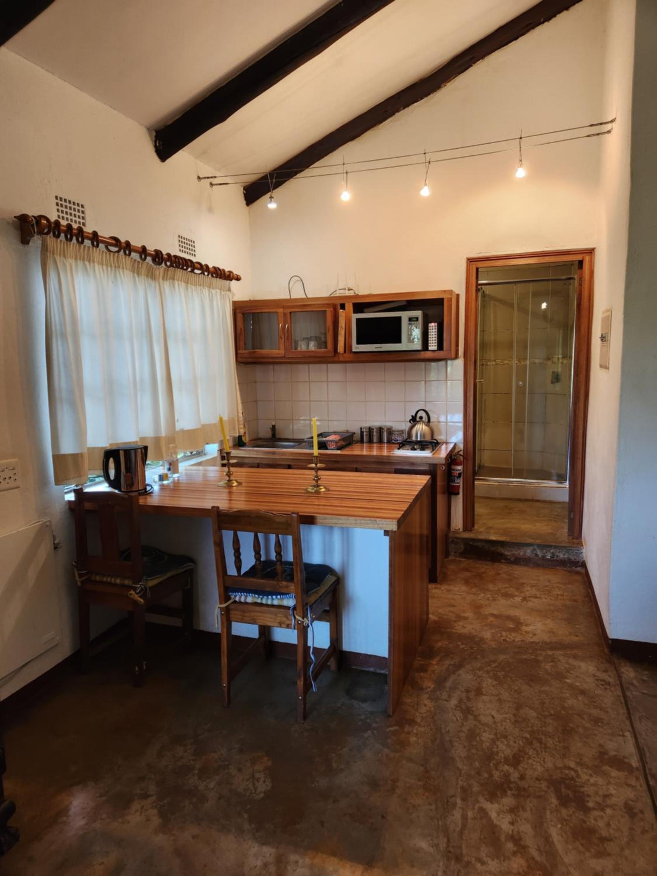 One-Bedroom Chalet - Photo 2