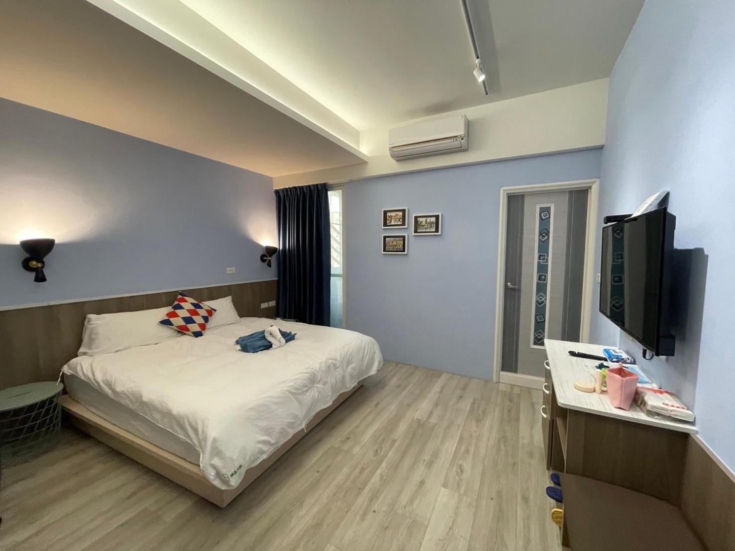 Standard Double Room photo 2