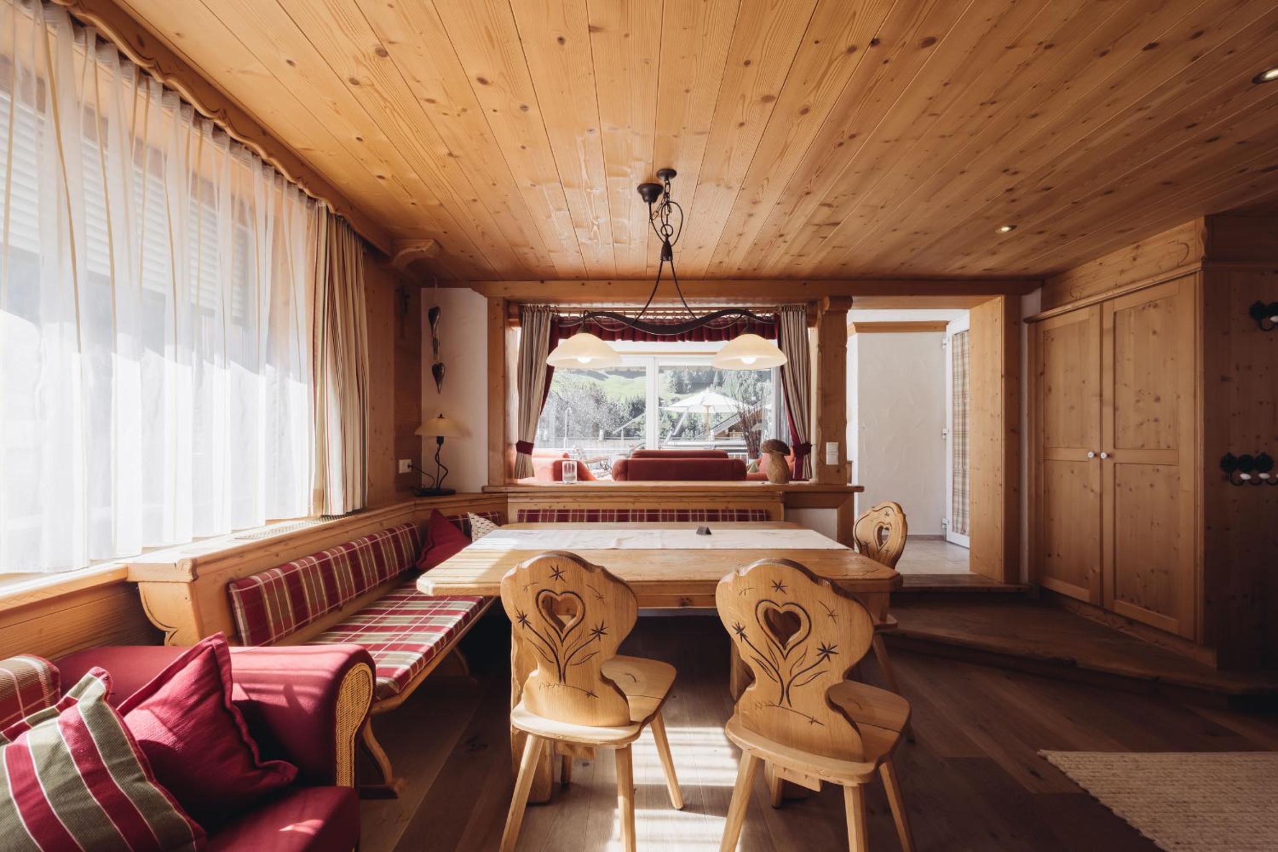 Suite with Pool View