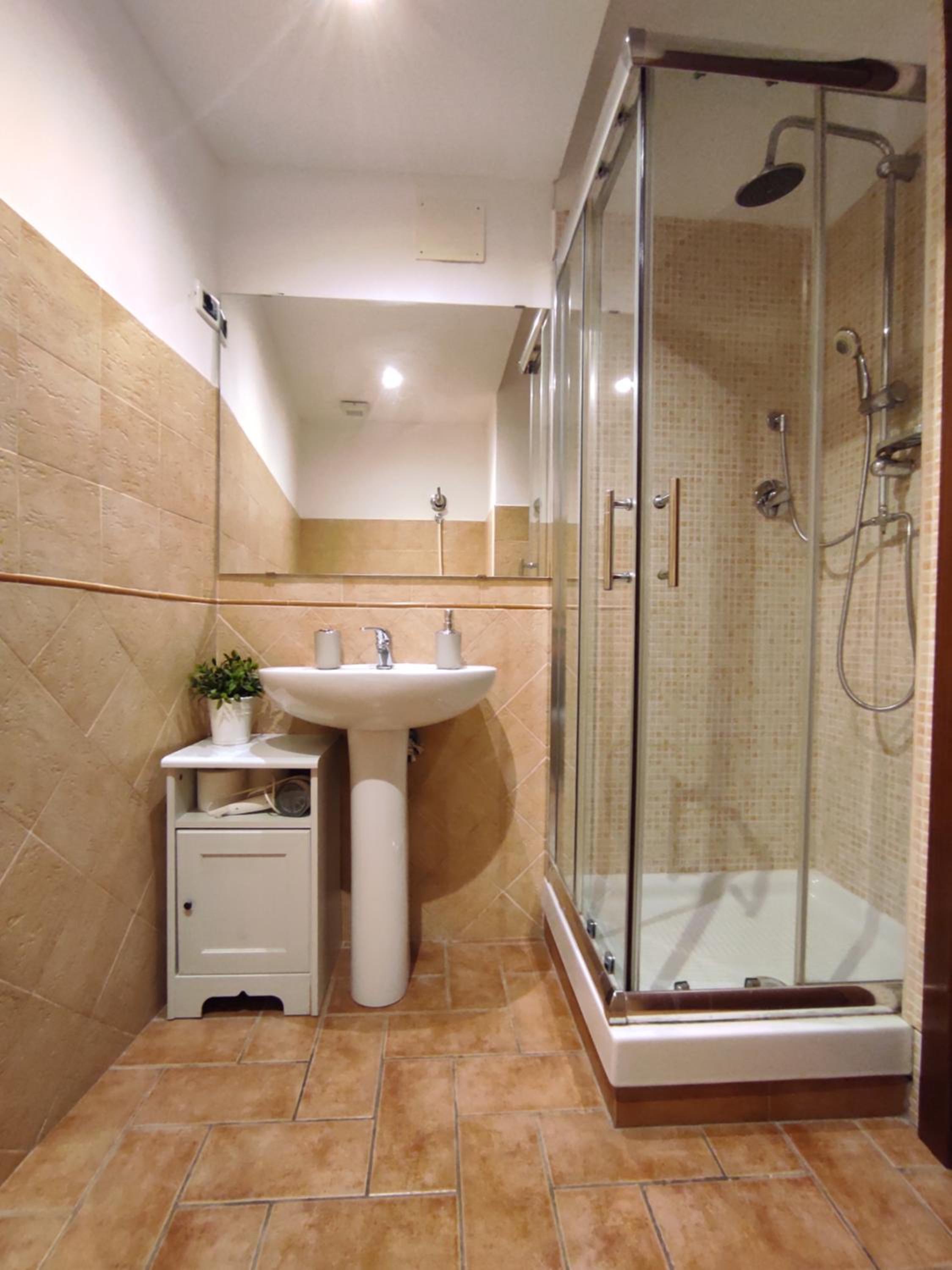 Apartment - Photo 14