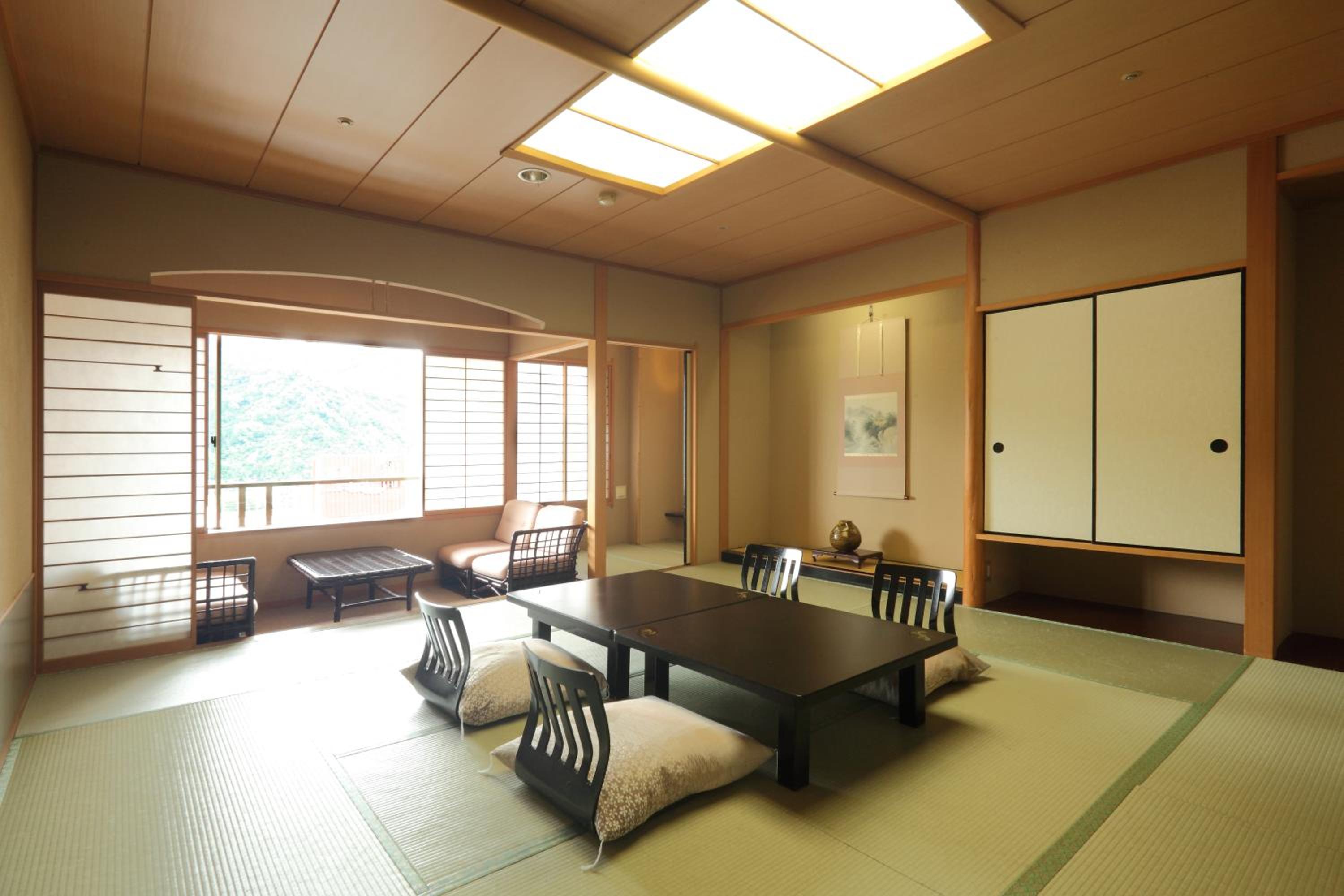 Japanese-Style Room with Open-Air Bath photo 1