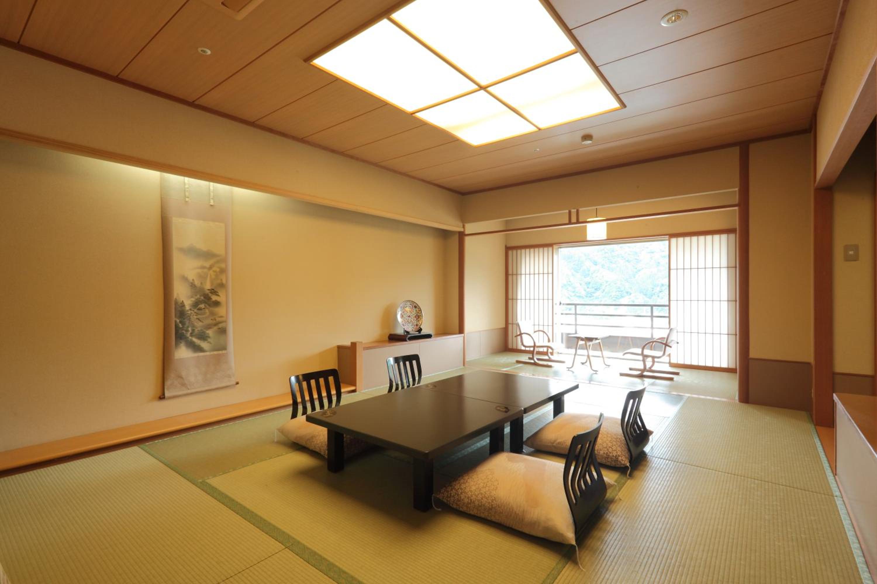 Japanese-Style Room with Open-Air Bath photo 2