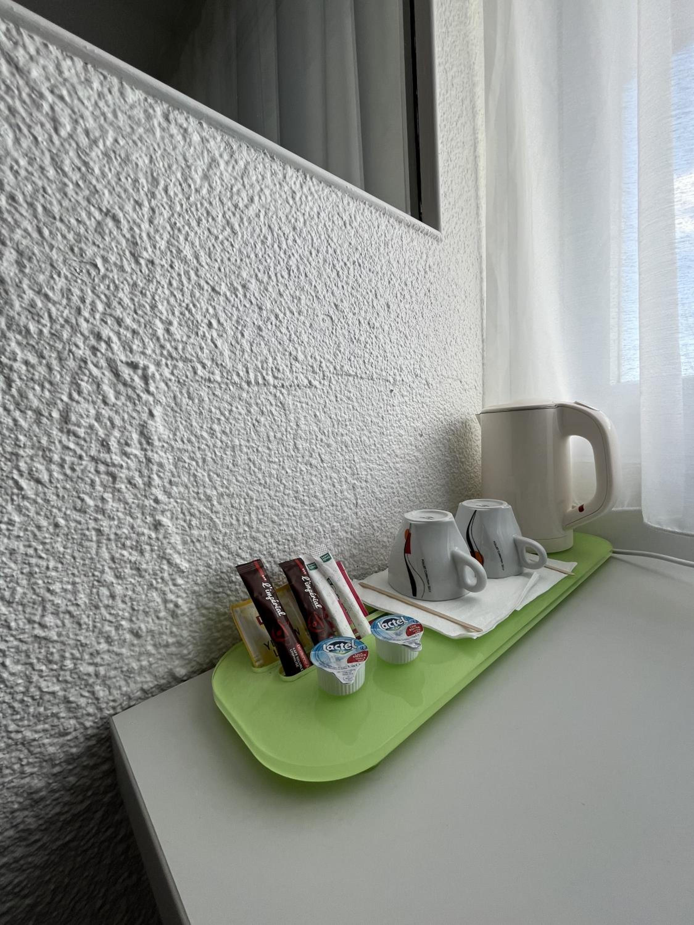 Double Room with One Double Bed - Photo 3