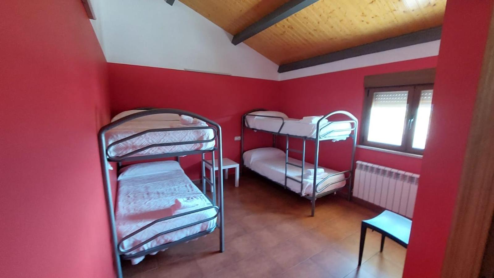 Habitación Cuádruple con Baño Privado