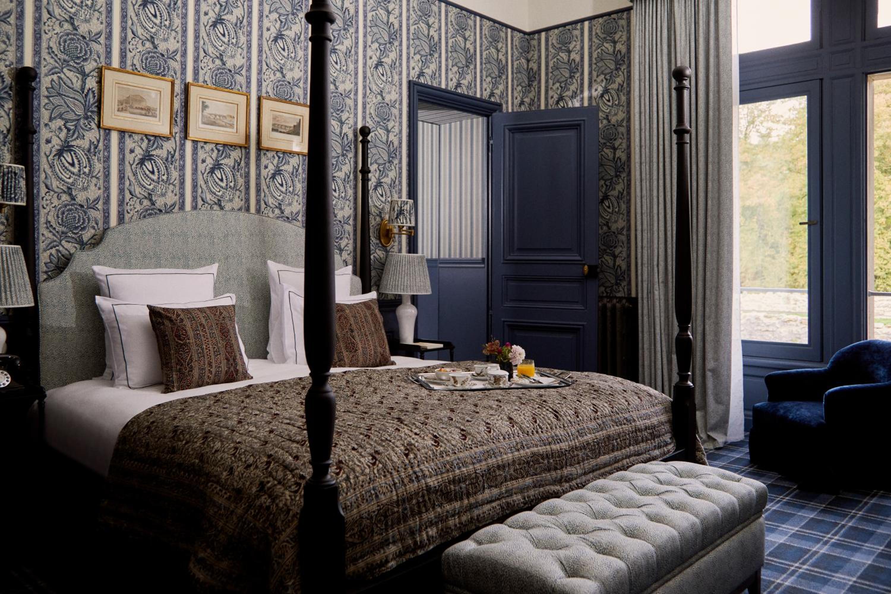 L’ABBAYE – PRESTIGE SUITE, 1 King bed, estate view, first floor - Photo 3