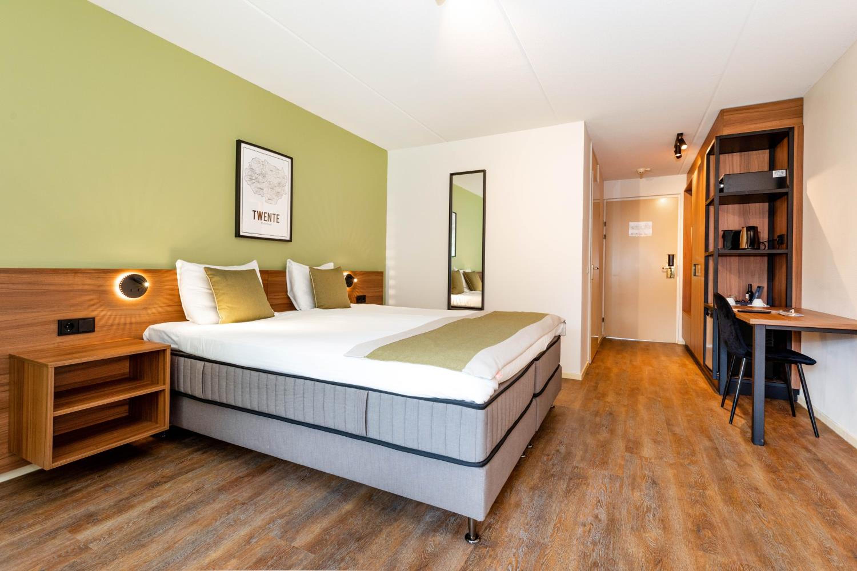 Double Room with Garden View photo 3