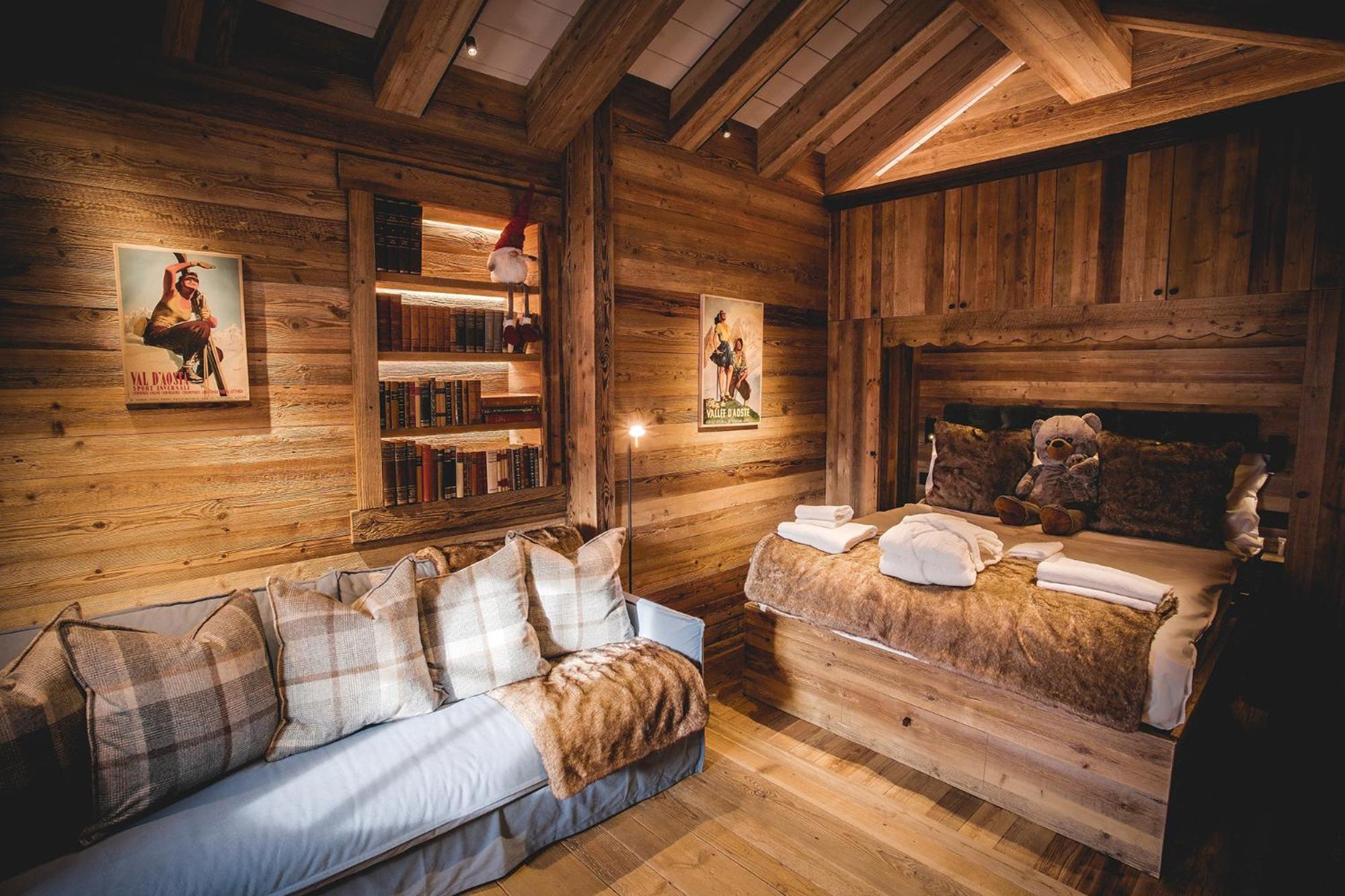 Two-Bedroom Chalet photo 2