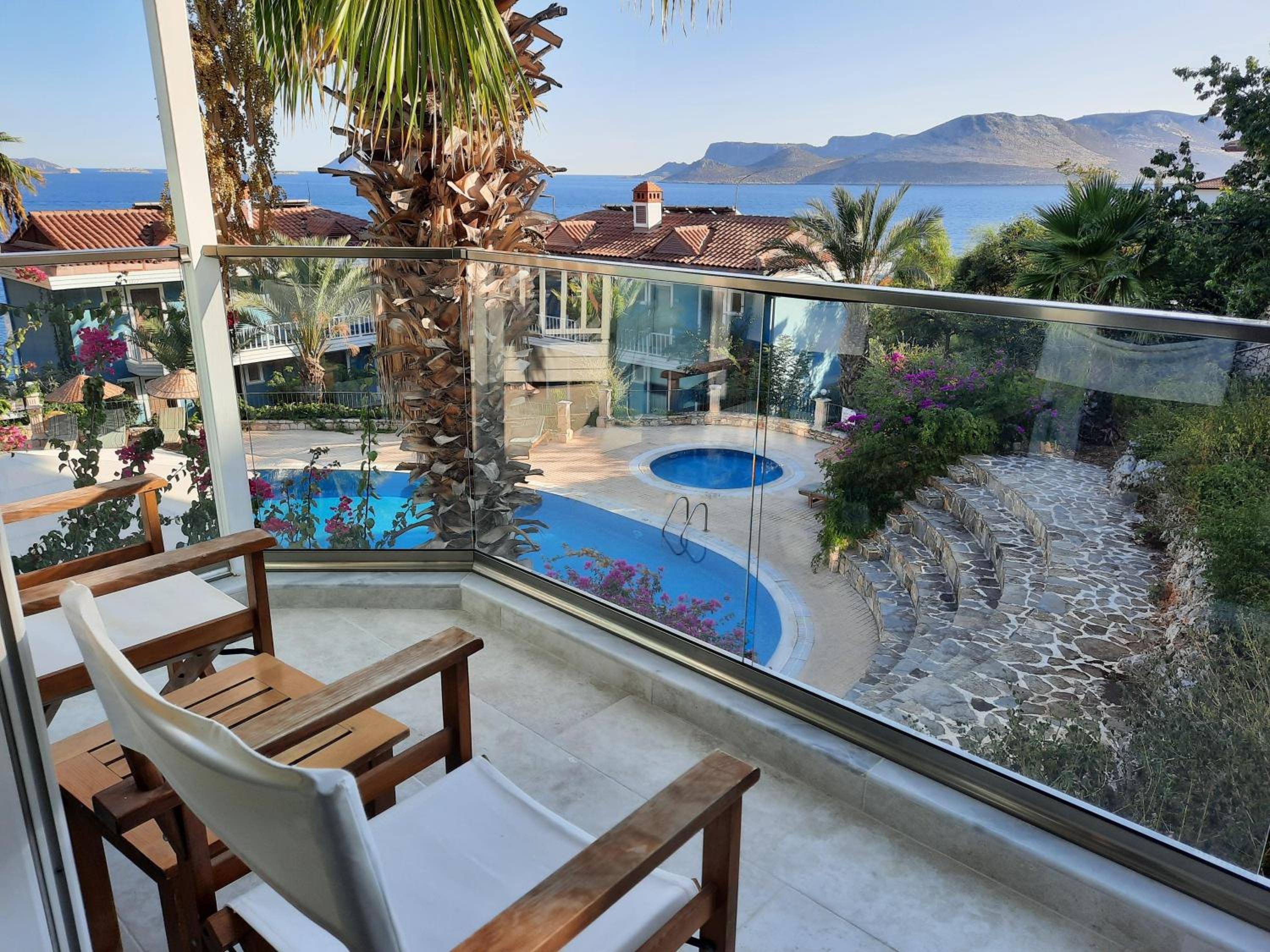 Standard Double Room with Sea View - Photo 21