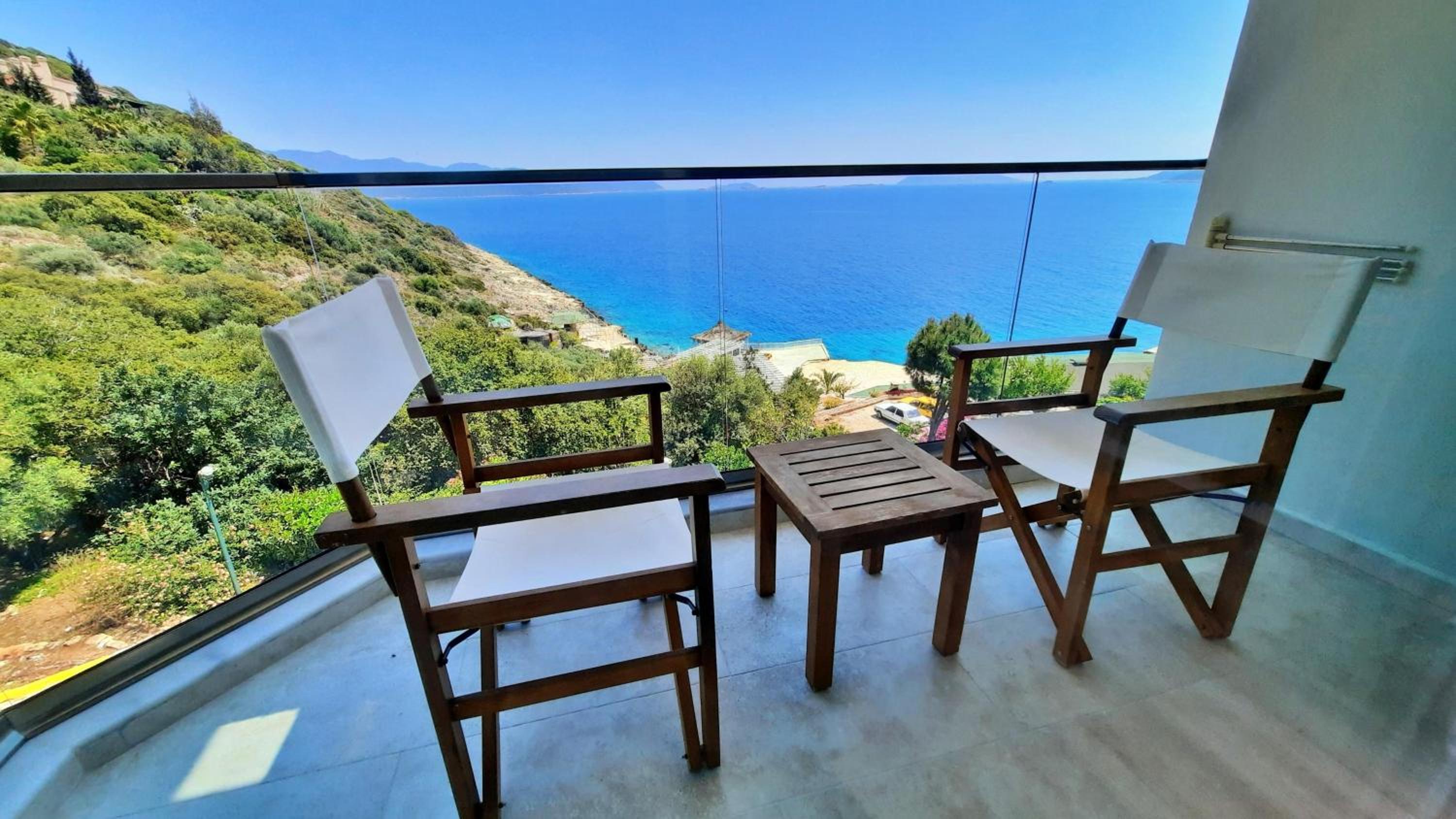 Standard Double Room with Sea View - Photo 26