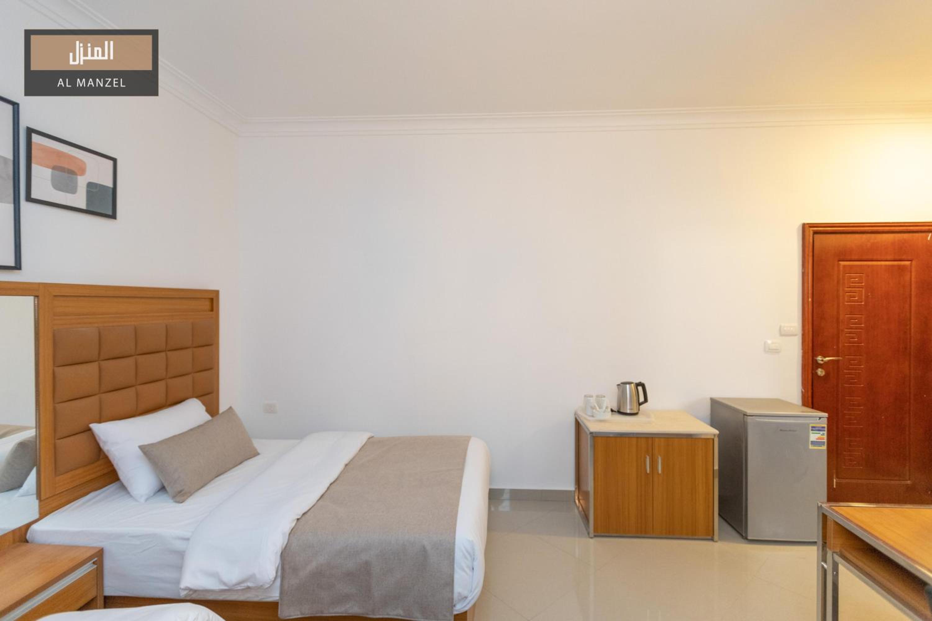 Standard Twin Room - Photo 10