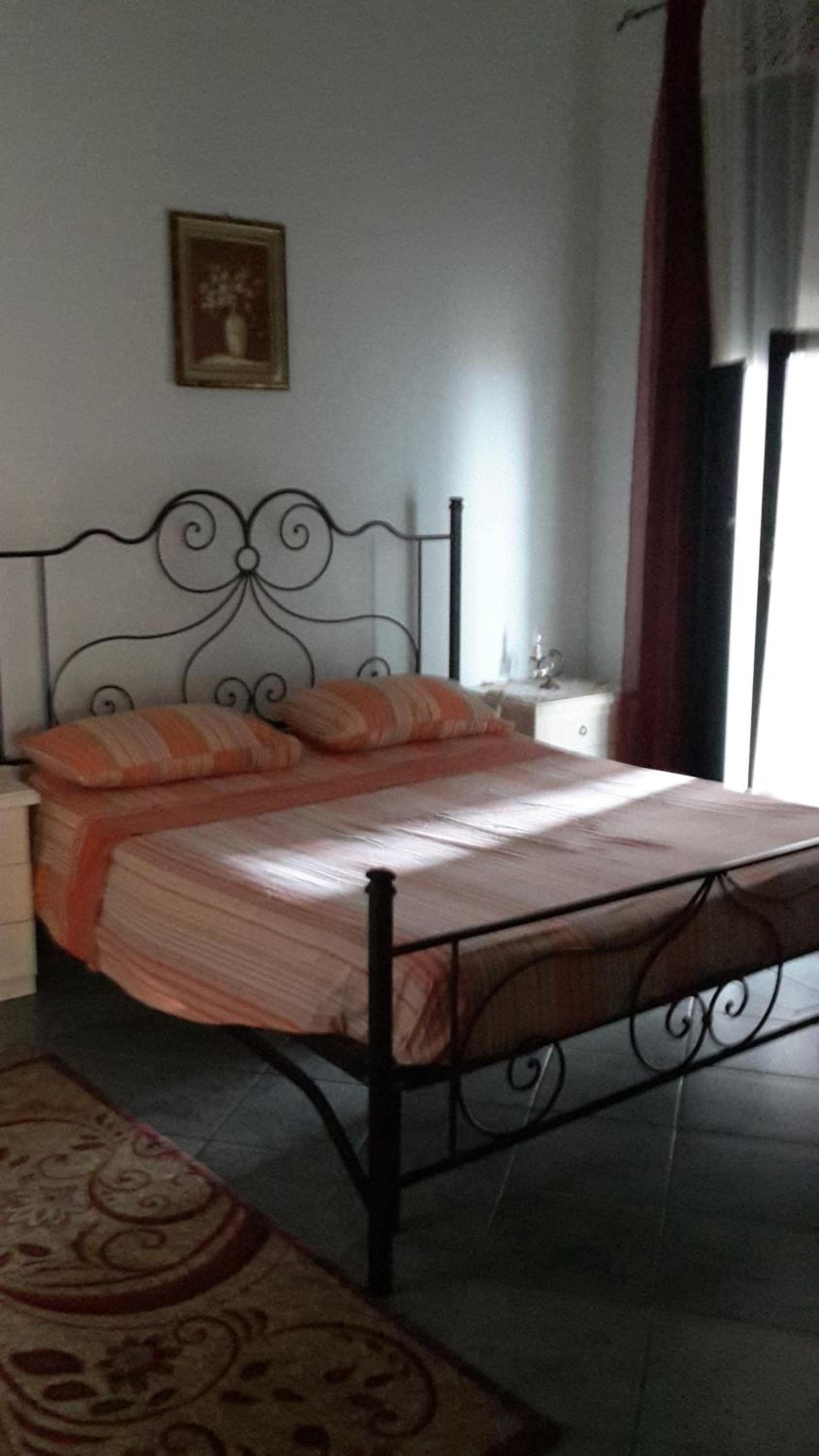 Double Room with Private External Bathroom photo 1
