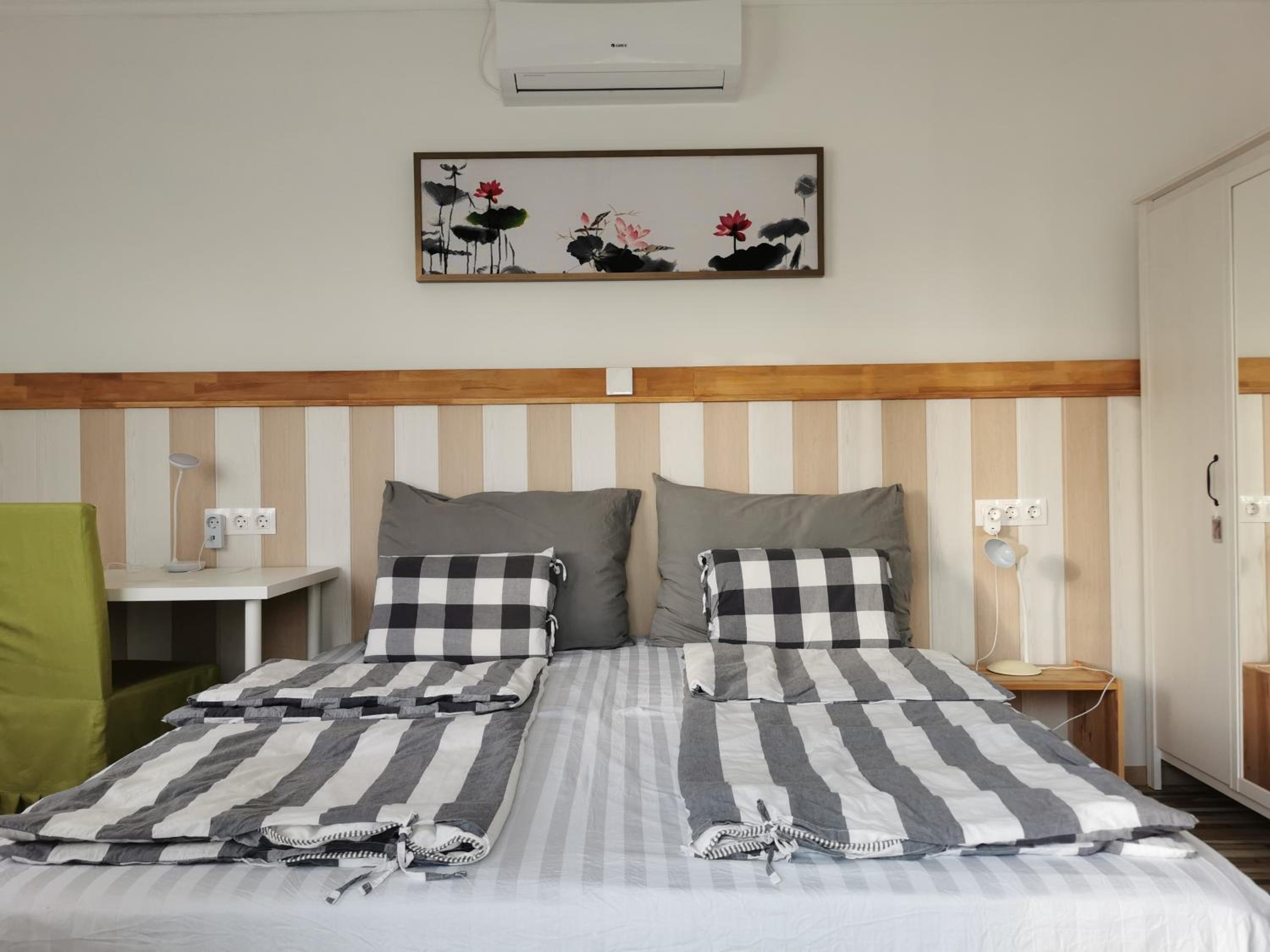 Double Room with Lake View
