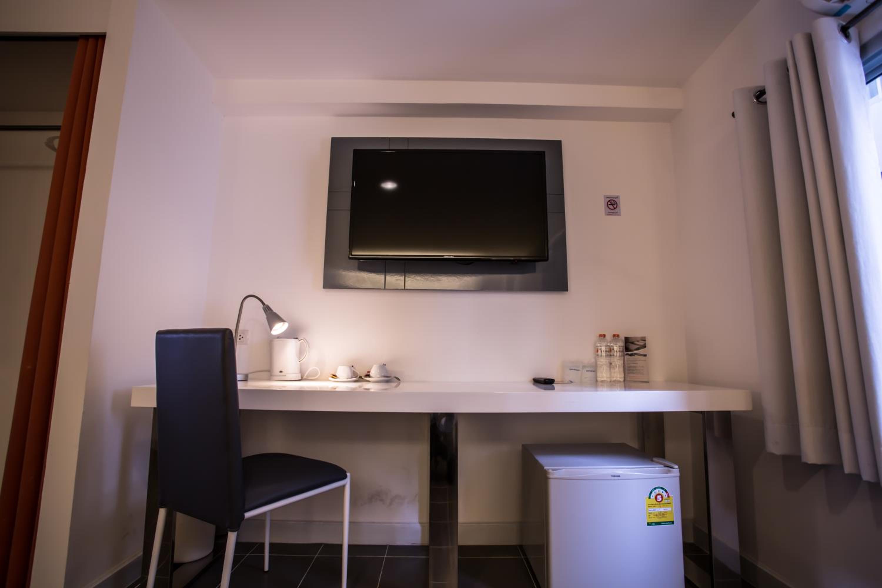 Deluxe Double or Twin Room - Photo 3