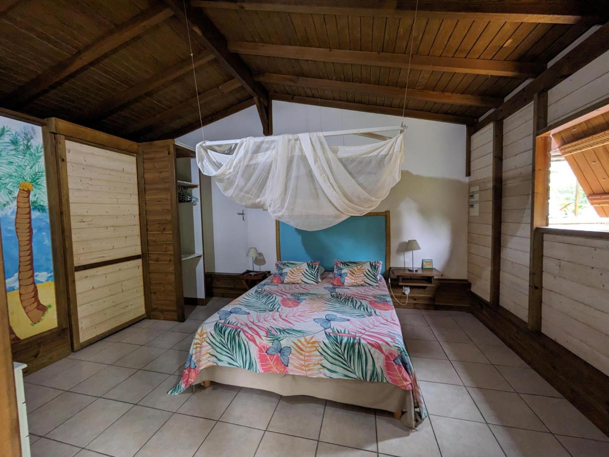 One-Bedroom House photo 1