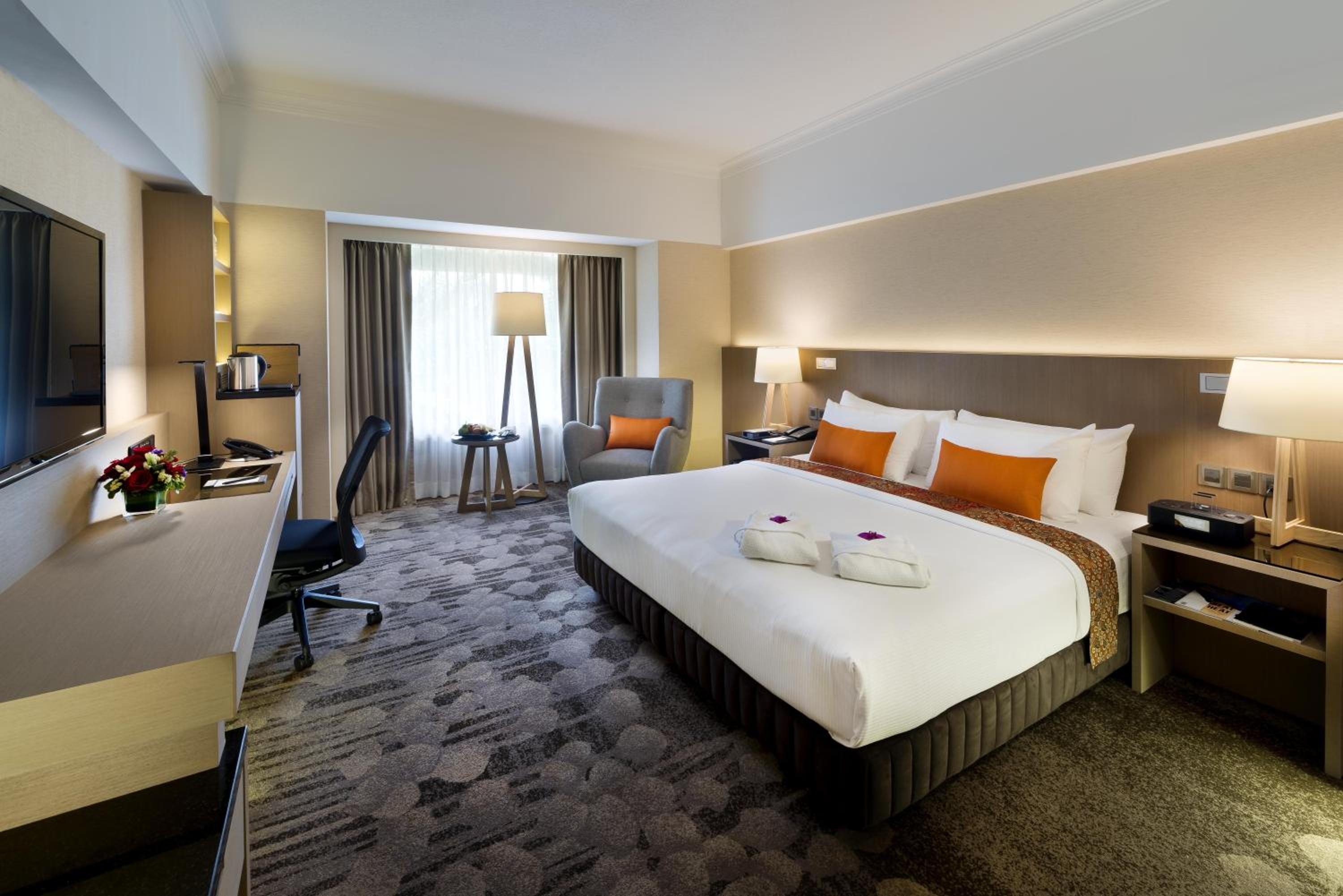 Deluxe King Room - Photo 1