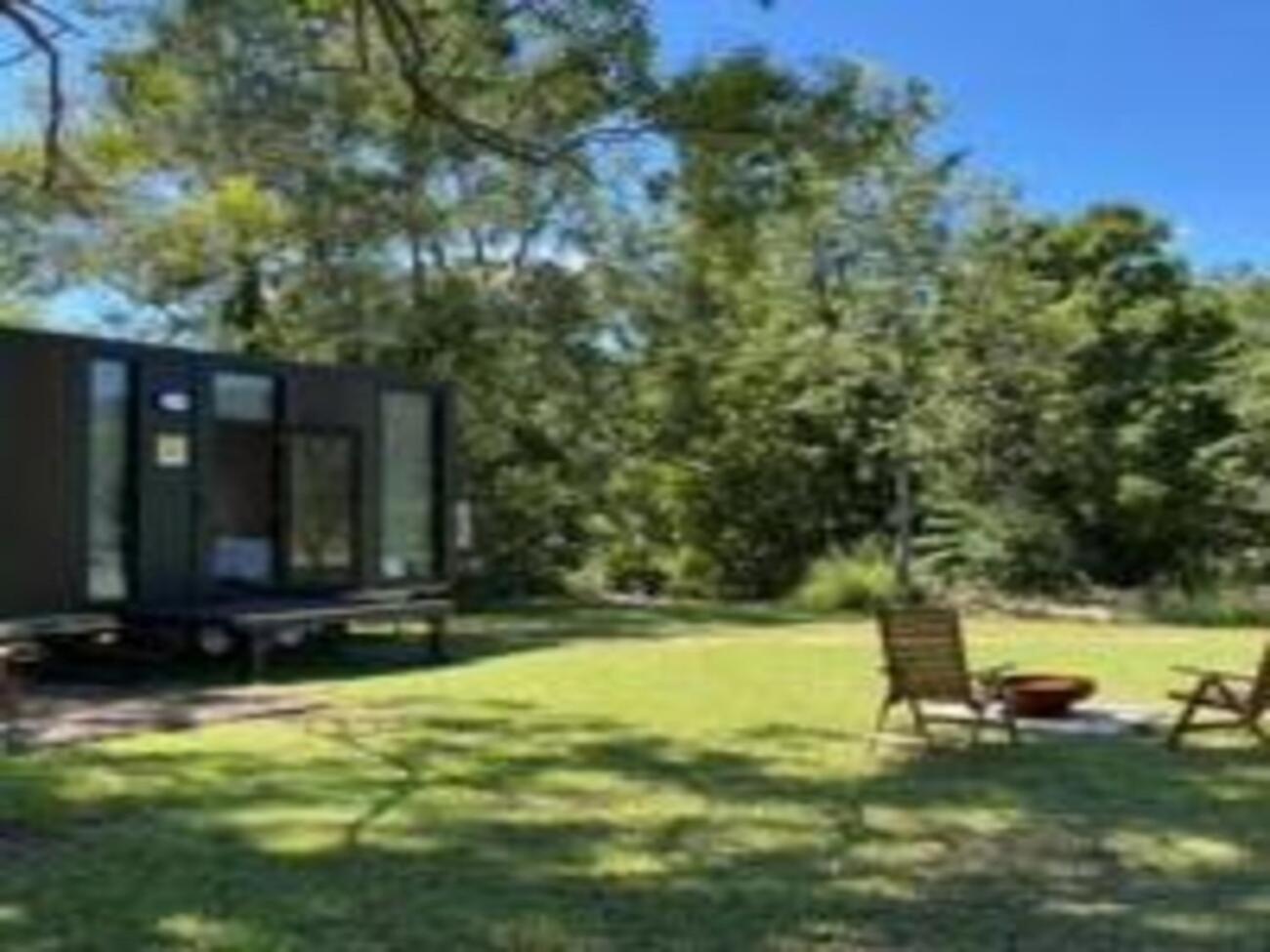 Mobile Home photo 2