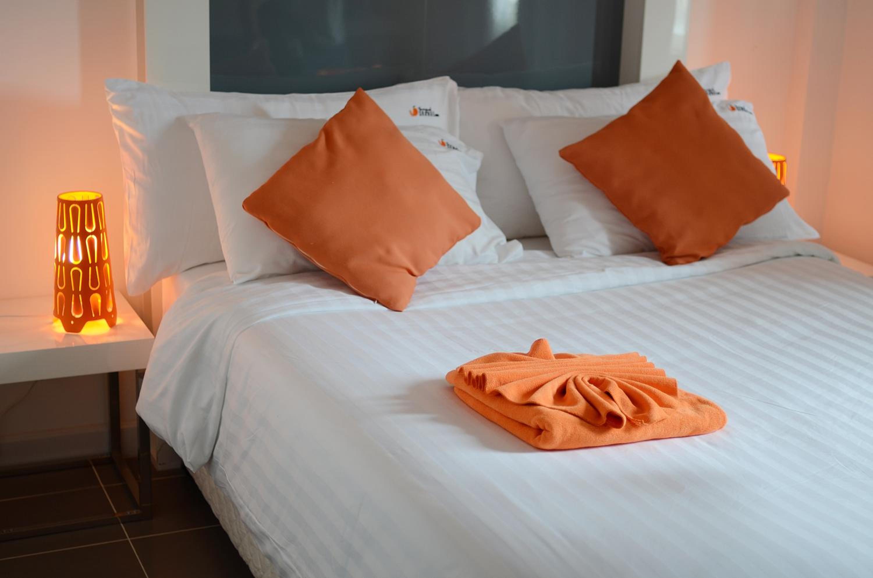 Standard Double Room - Photo 9
