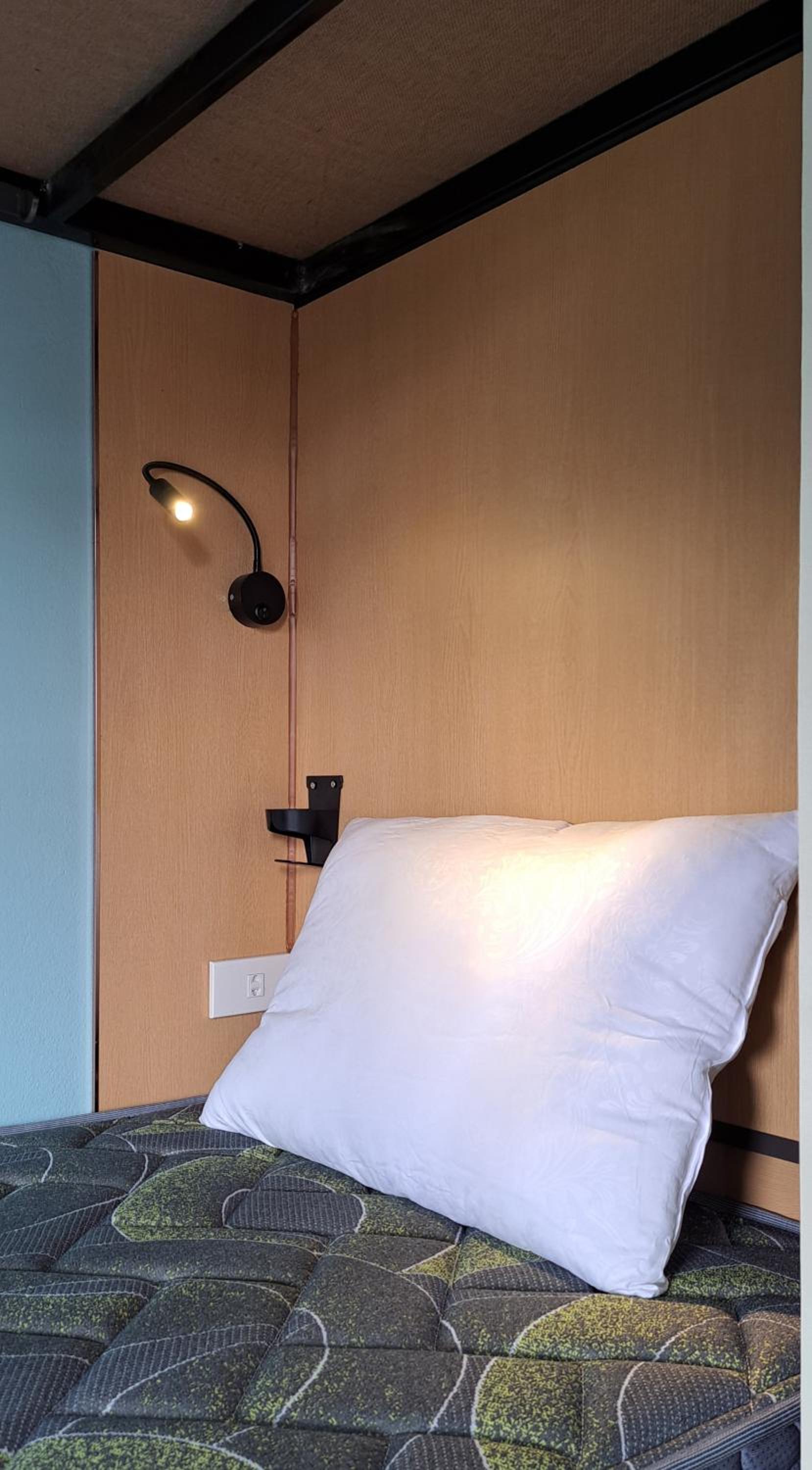 Bed in 6-Bed Dormitory Room photo 1