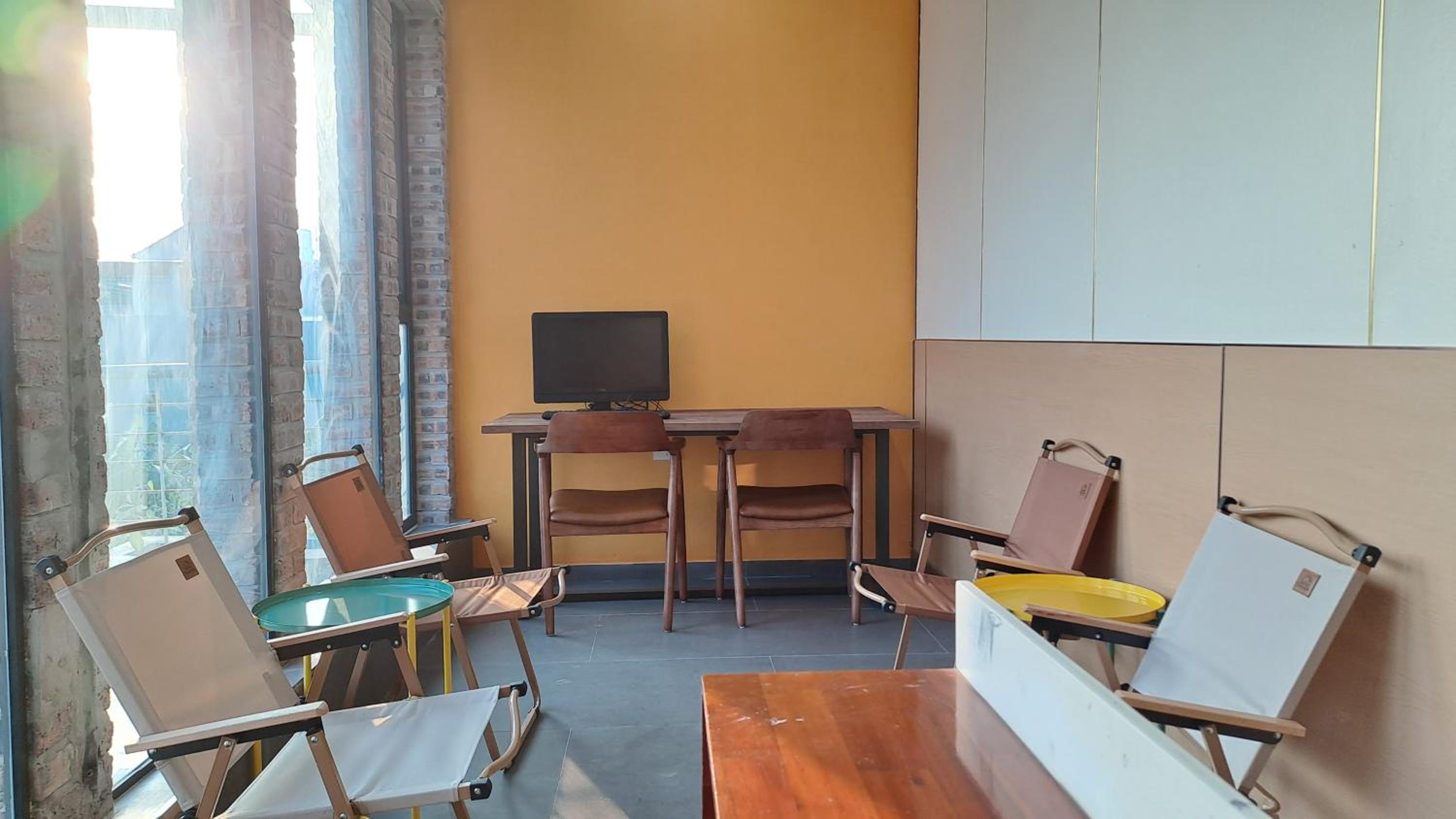 Bed in 6-Bed Dormitory Room photo 2