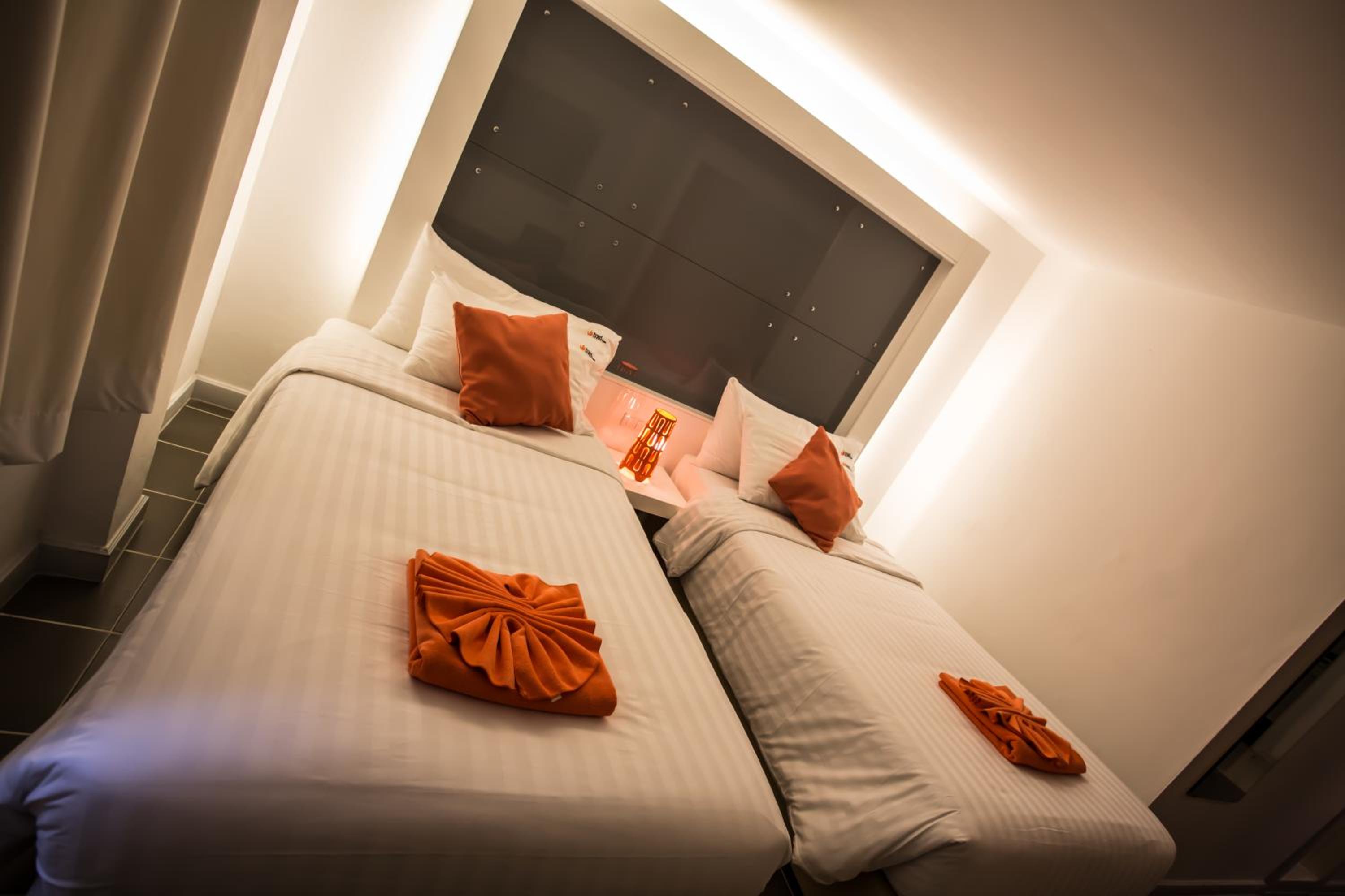 Superior Twin Room - Photo 9