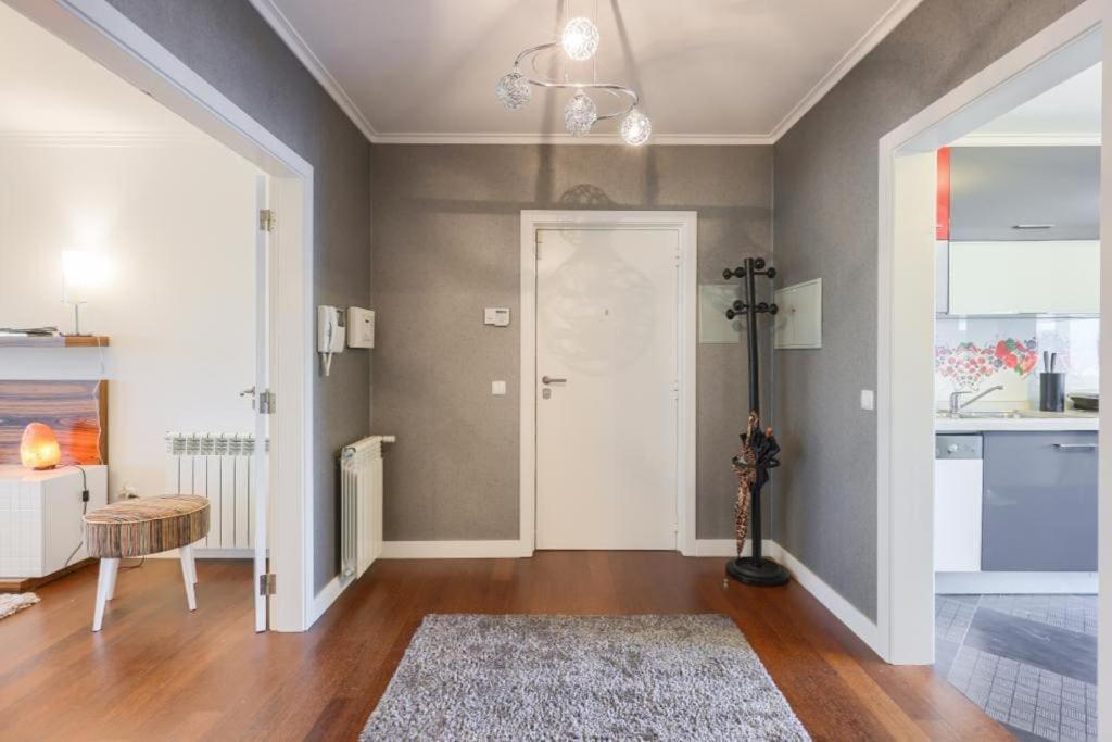 Apartment photo 2