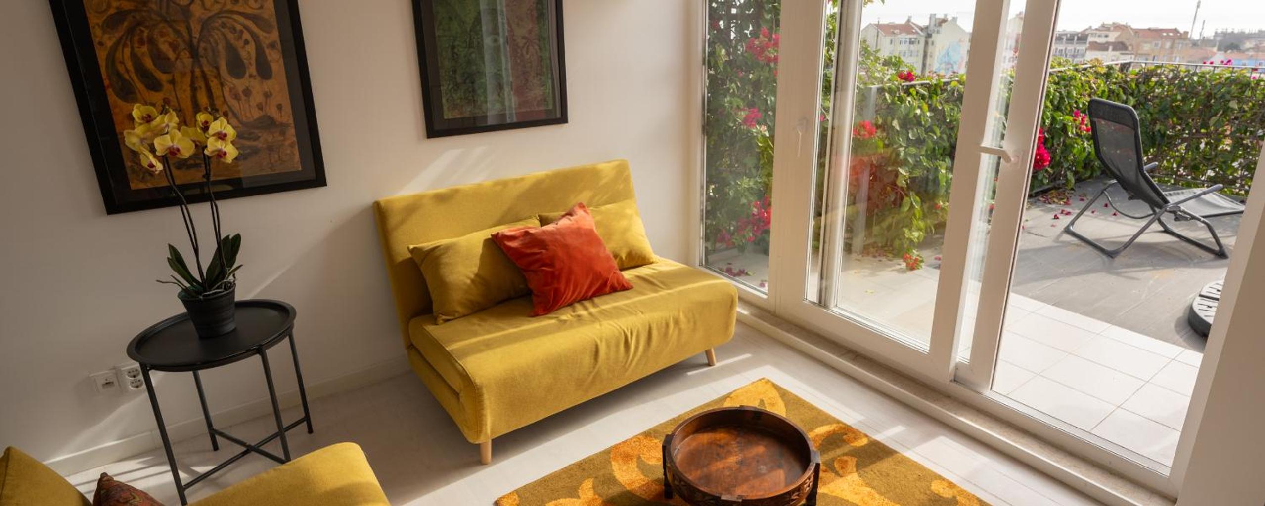 Apartment with Sea View - Photo 8
