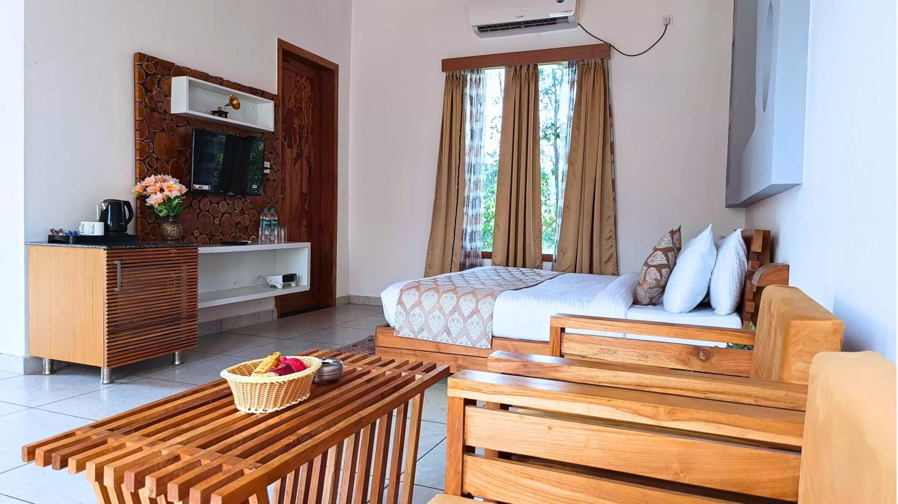 Jacuzzi Villa - Photo 15