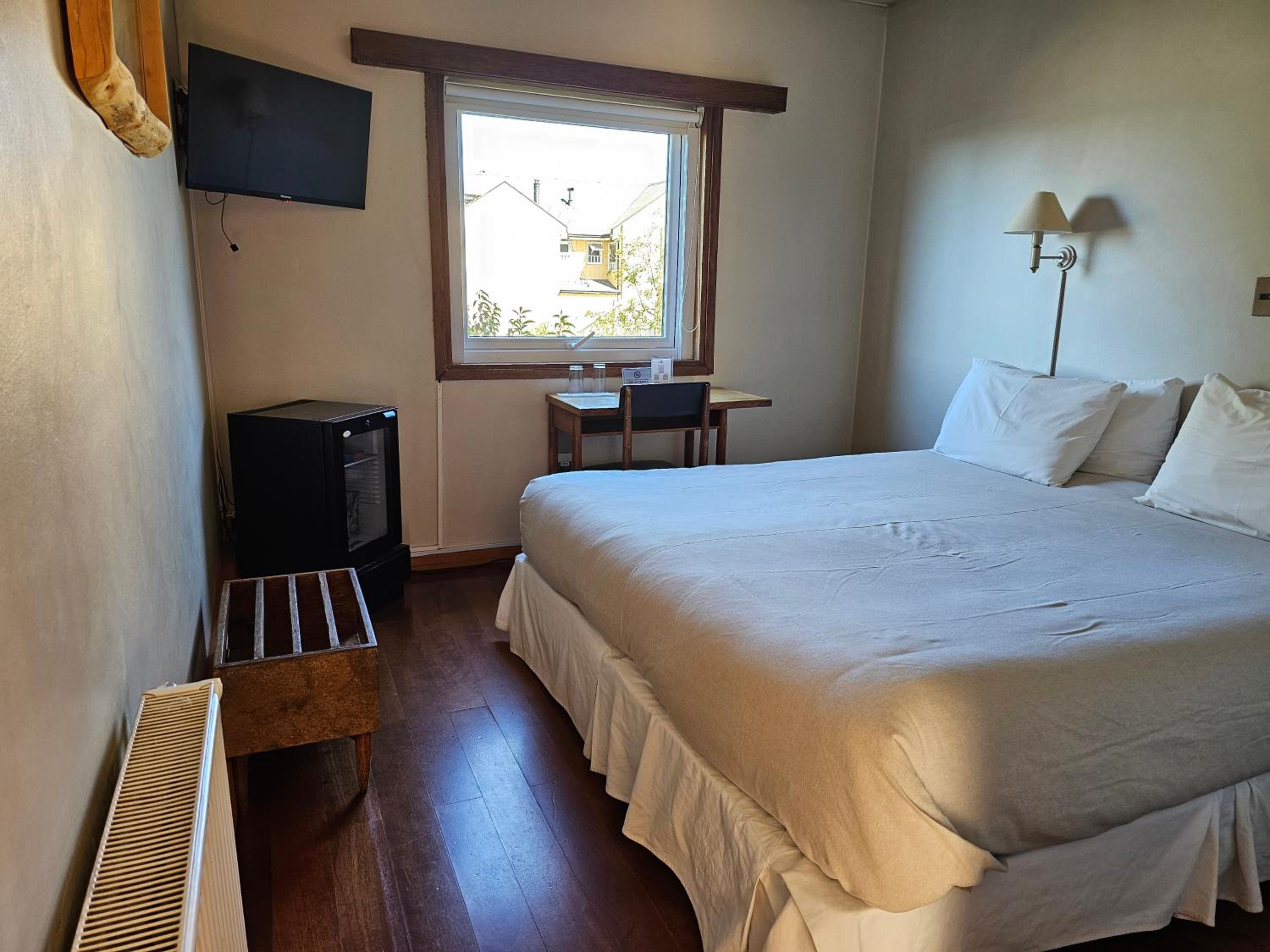 Standard Double or Twin Room photo 1