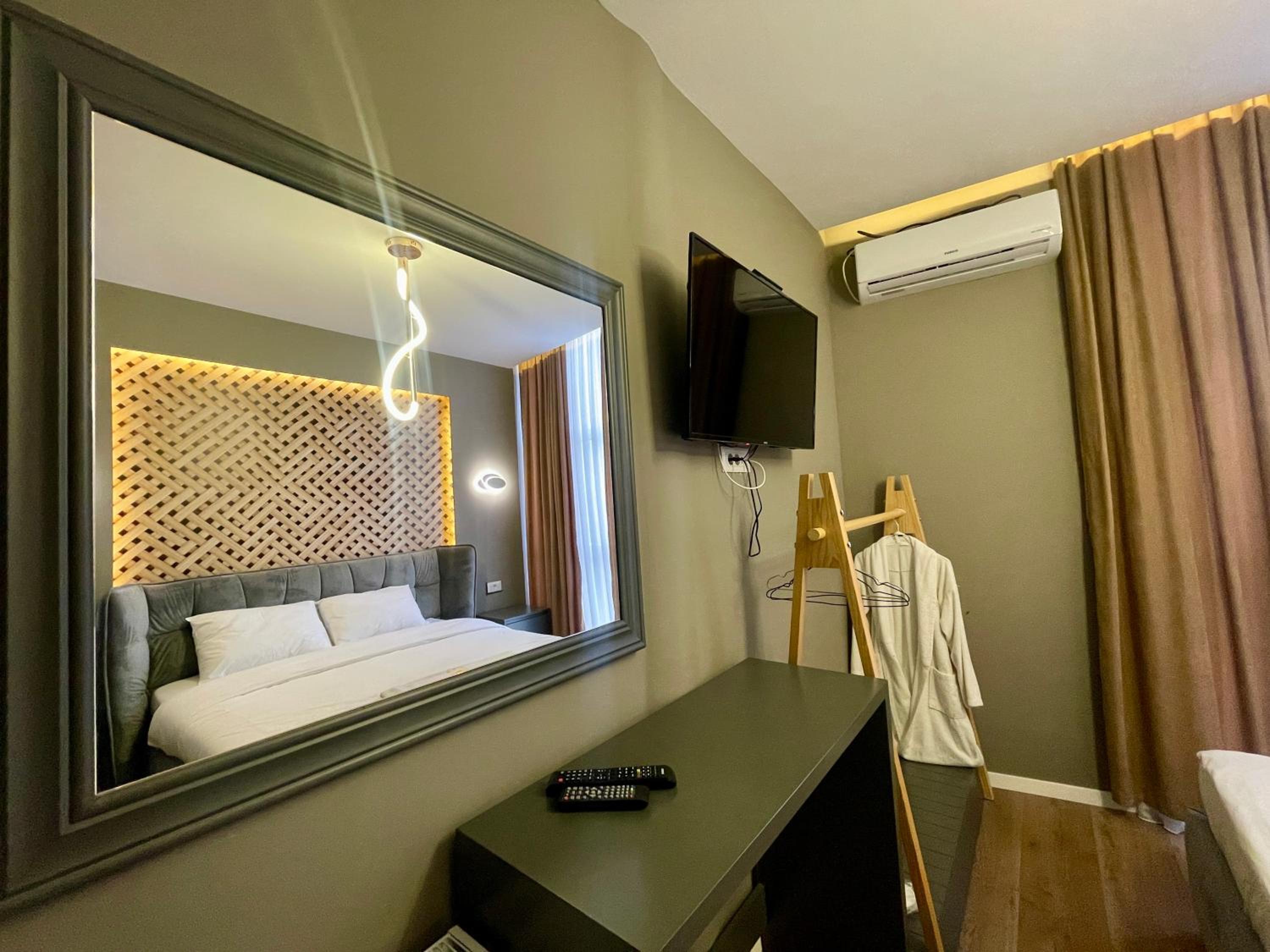 Deluxe Double Room photo 2