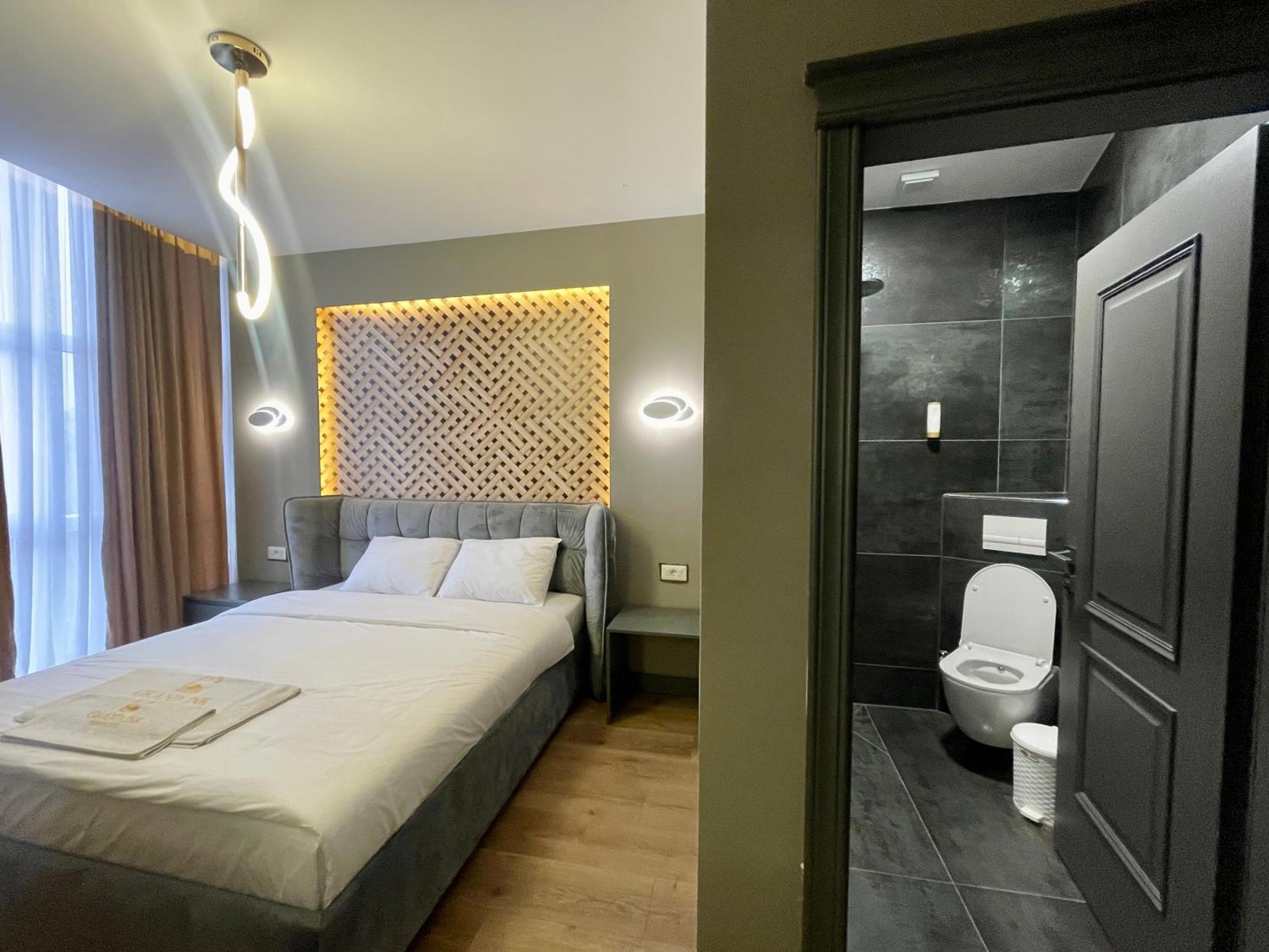 Deluxe Double Room photo 3