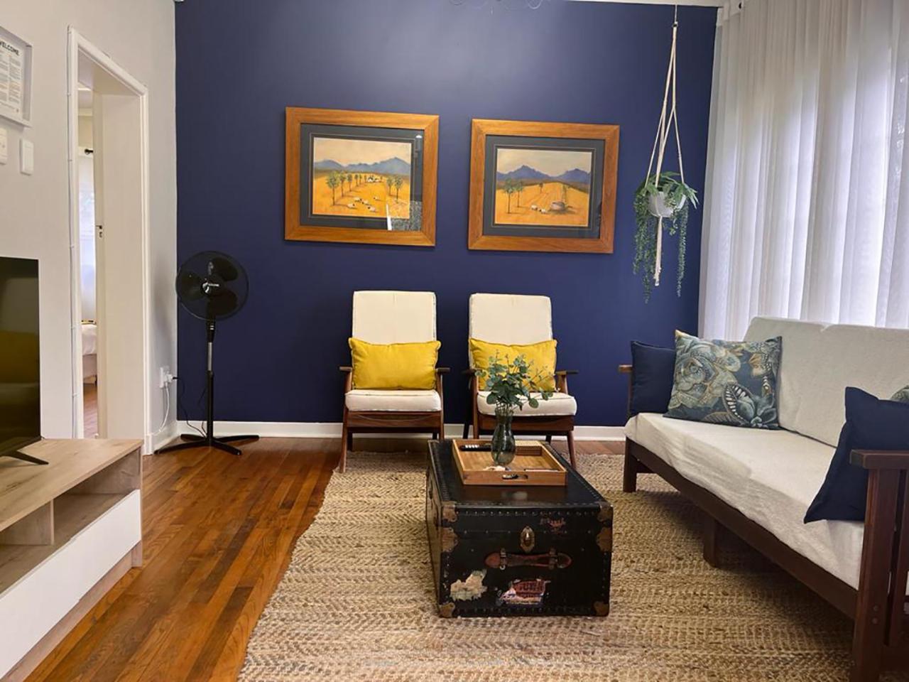 Family Room - Photo 8