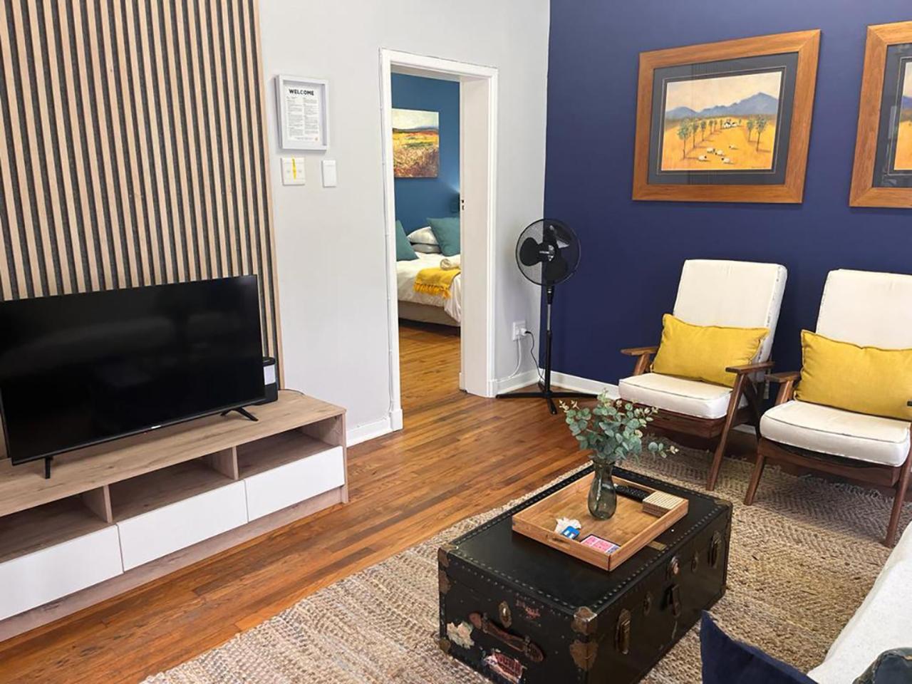 Family Room - Photo 9